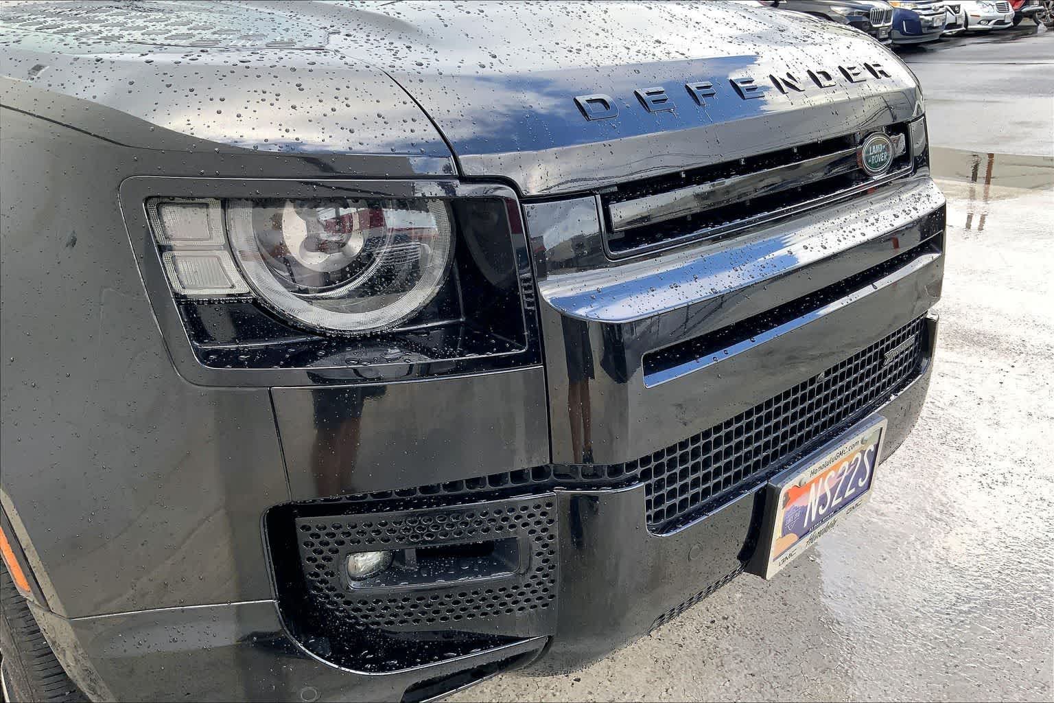 Thumbnail: 2022 Land Rover Defender - 33