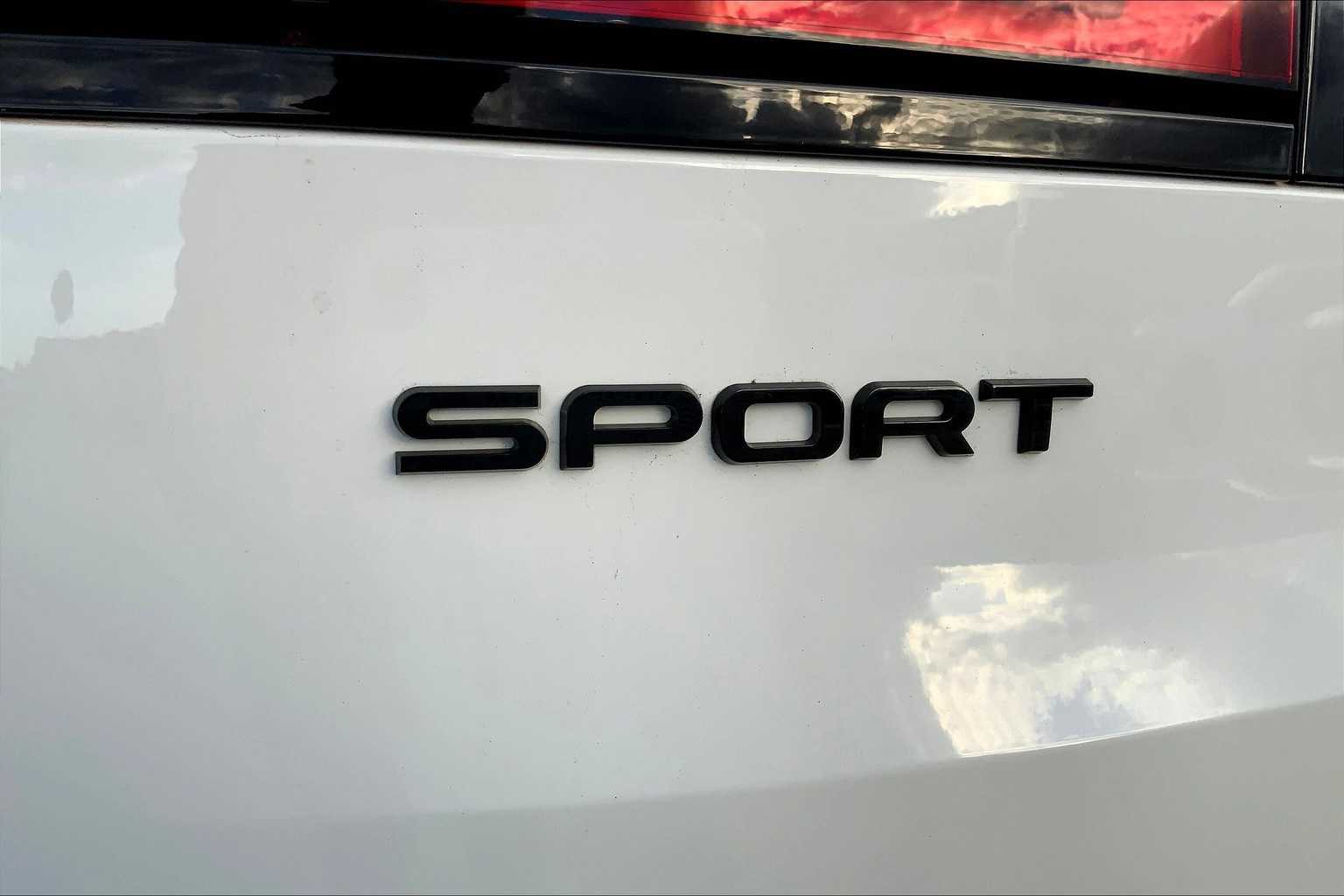 Thumbnail: 2023 Land Rover Range Rover Sport - 6