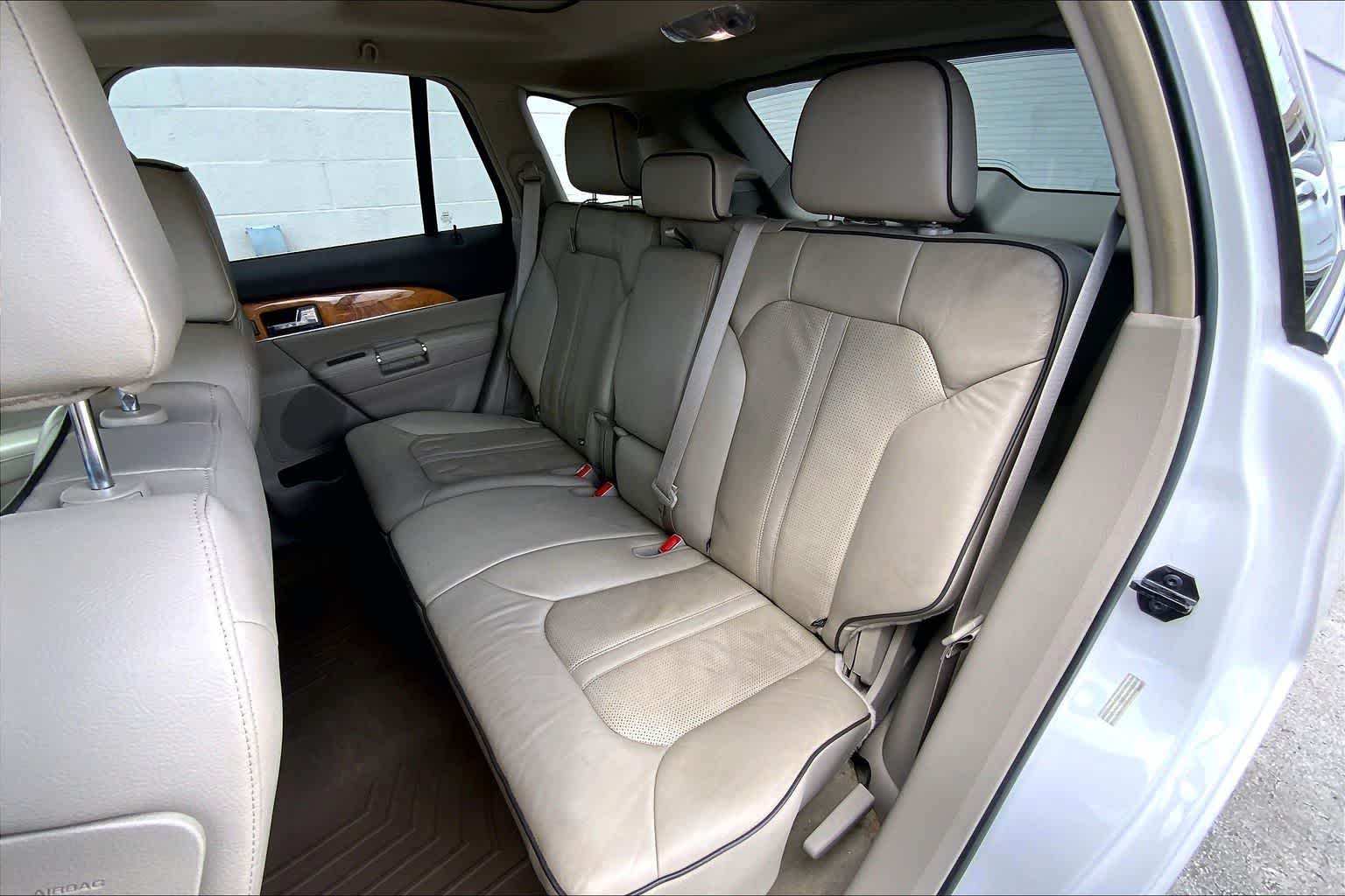 Thumbnail: 2014 Lincoln MKX - 29