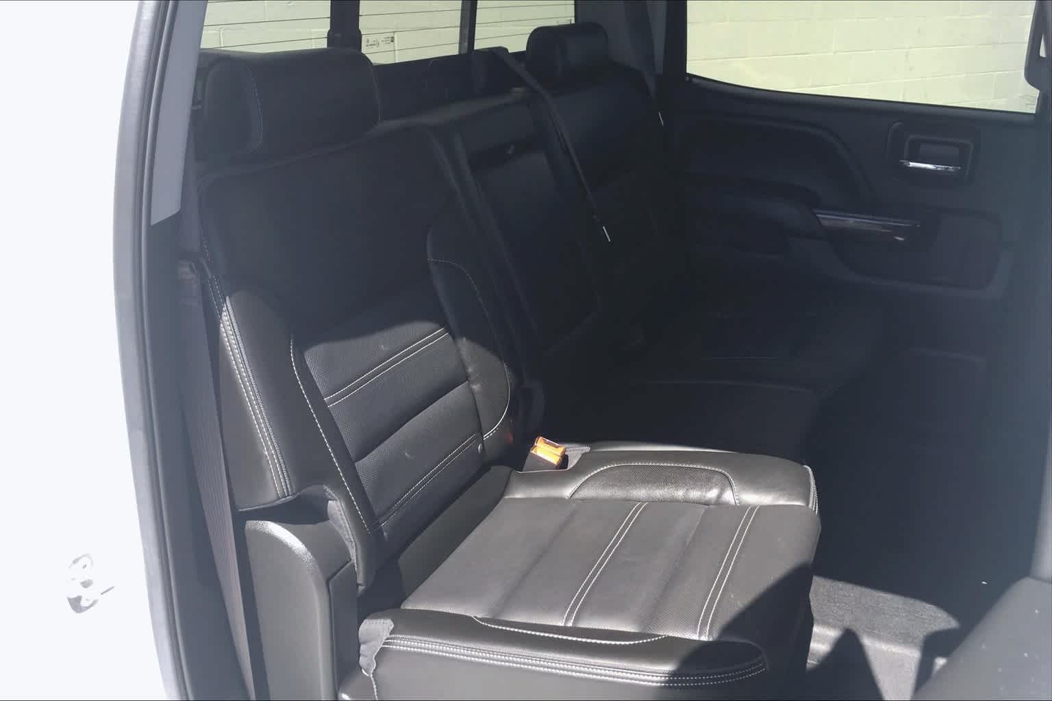 Thumbnail: 2016 GMC Sierra 3500 - 13