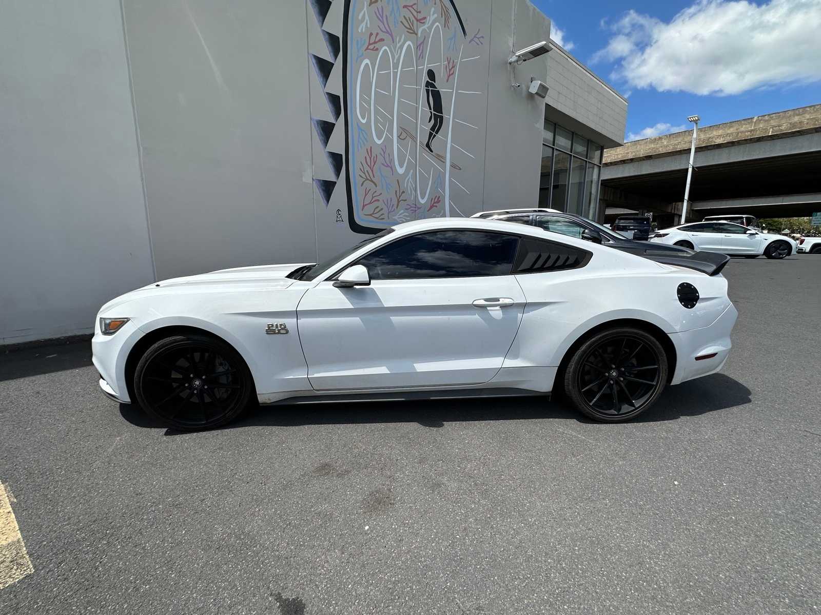 Thumbnail: 2017 Ford Mustang - 4