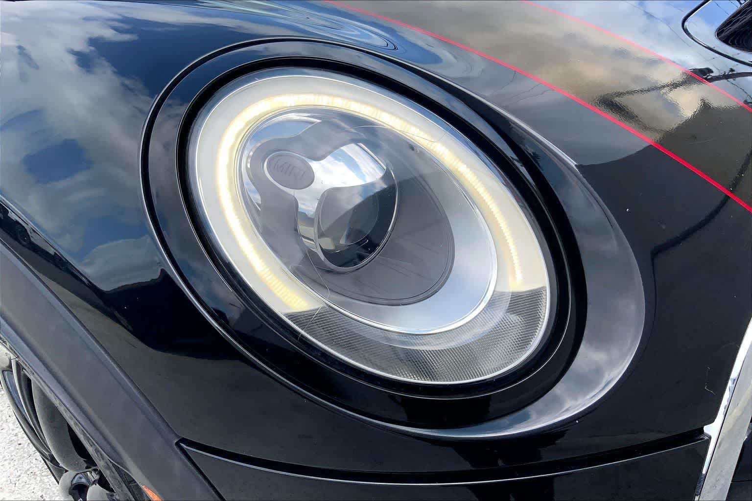 Thumbnail: 2015 MINI Cooper Hardtop - 30