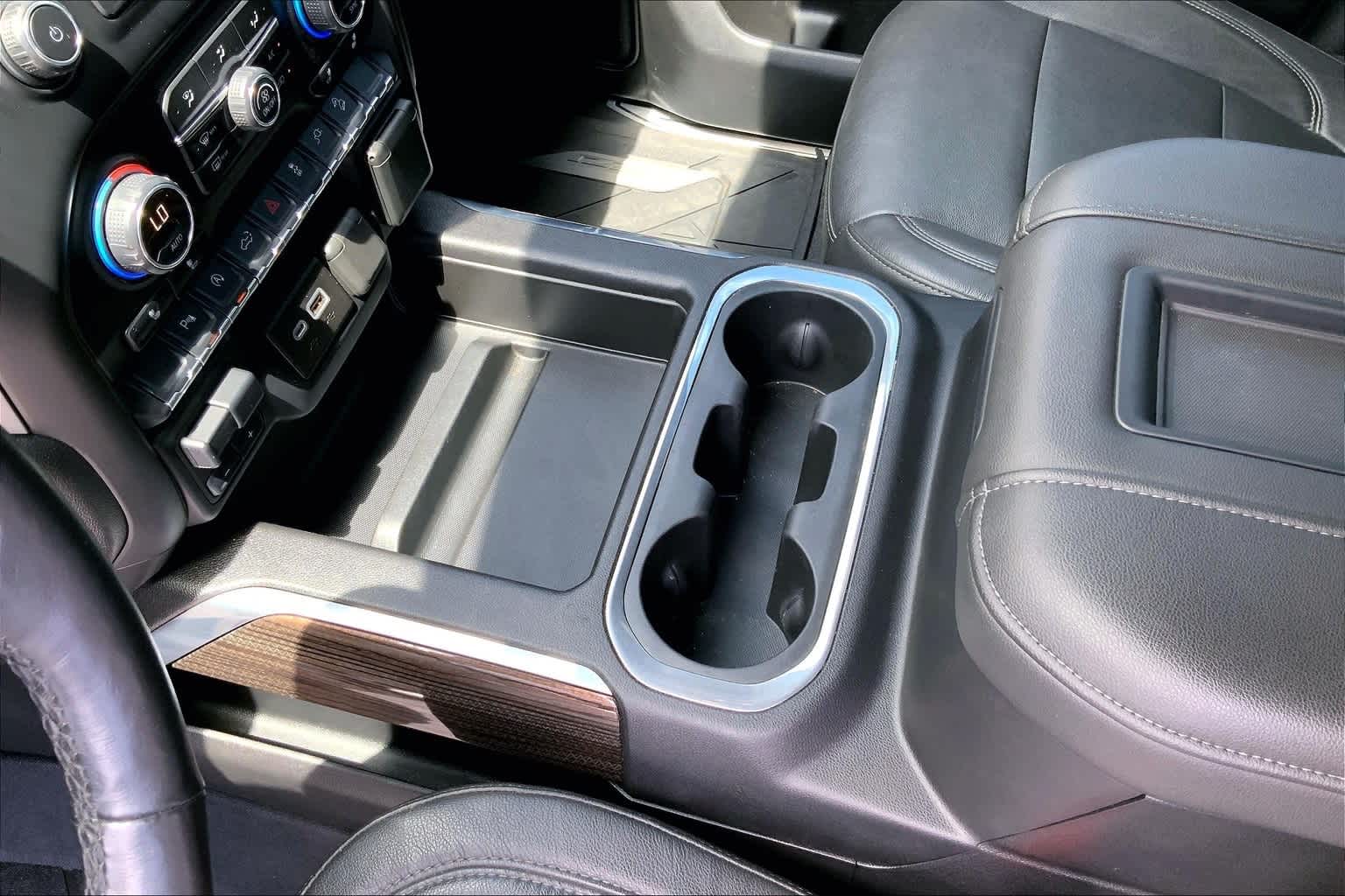 Thumbnail: 2019 Chevrolet Silverado 1500 - 17