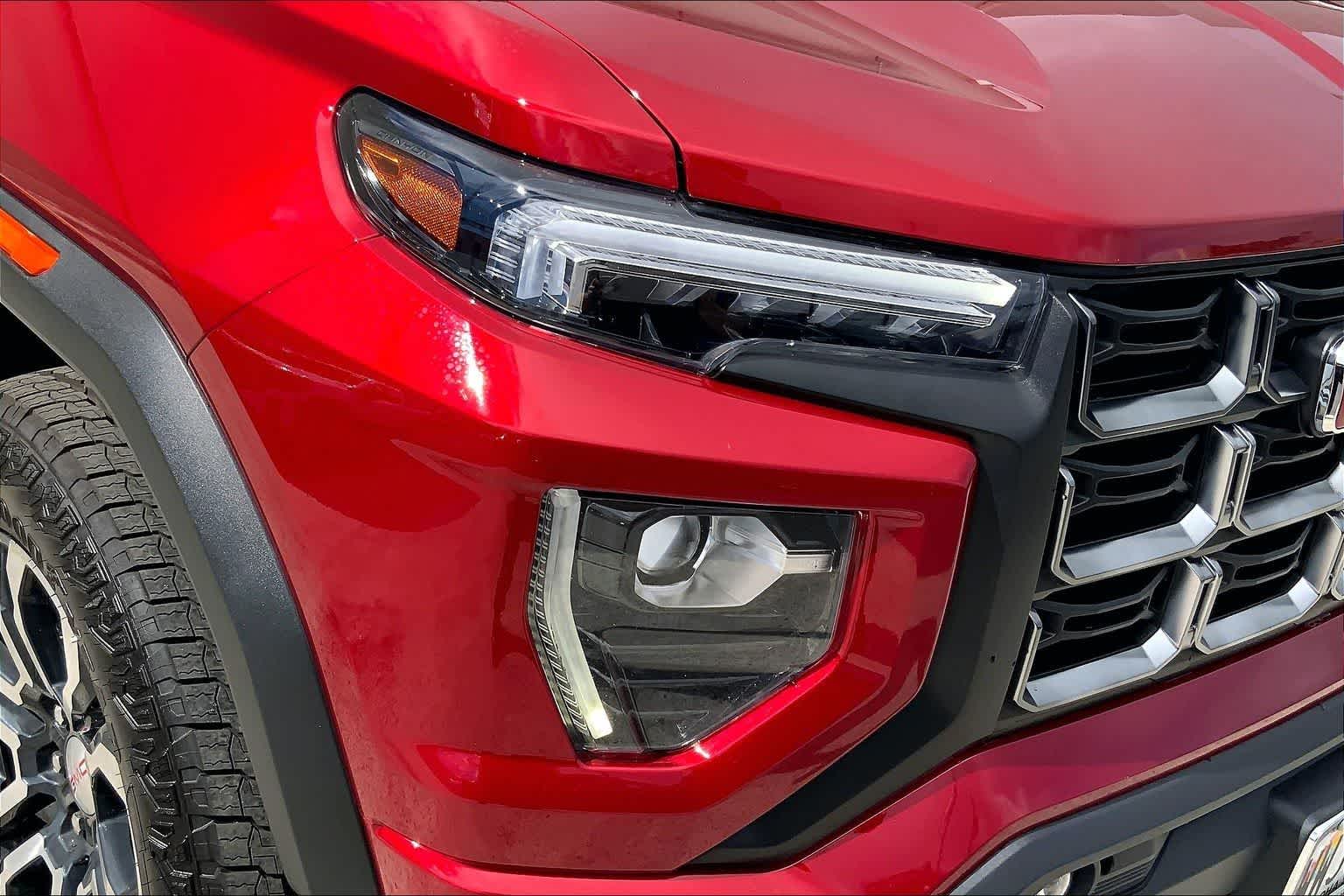 Thumbnail: 2023 GMC Canyon - 31