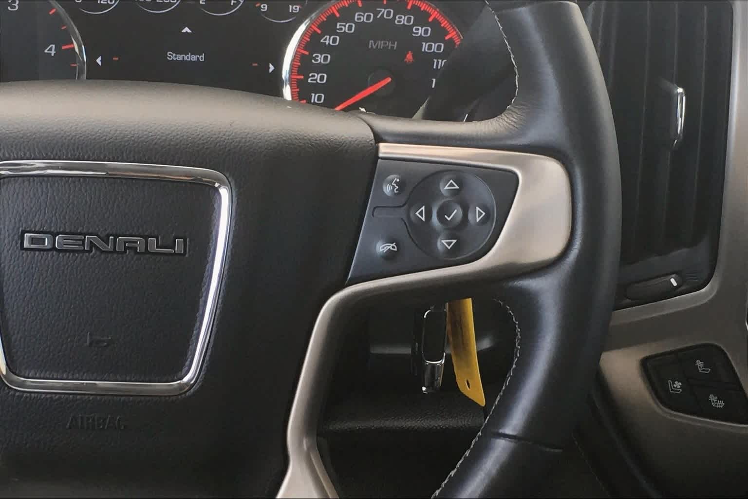 Thumbnail: 2016 GMC Sierra 3500 - 19