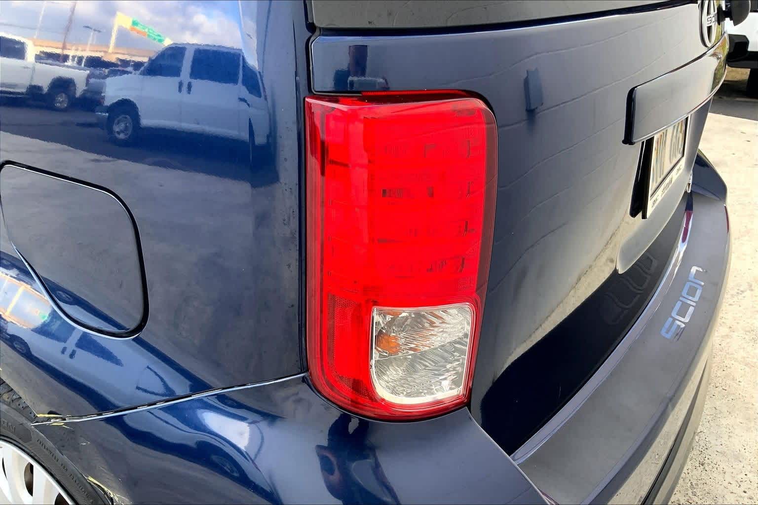 Thumbnail: 2015 Scion xB - 32