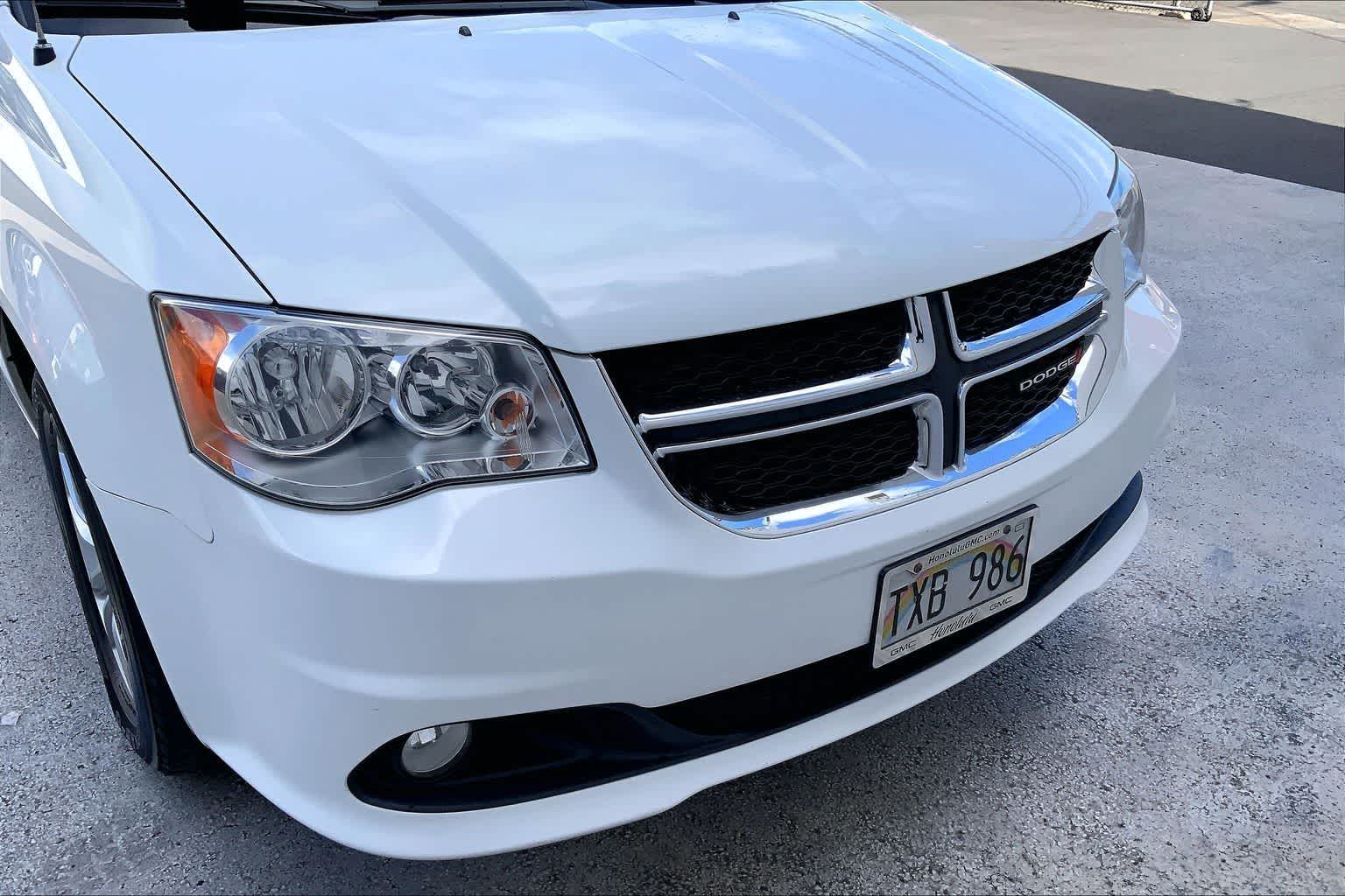 Thumbnail: 2019 Dodge Grand Caravan - 32