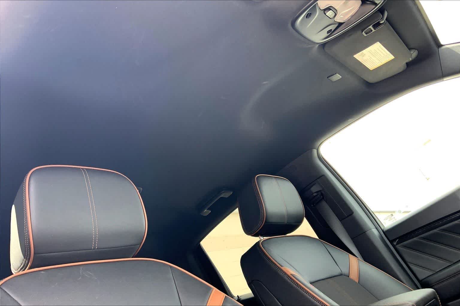 Thumbnail: 2023 GMC Canyon - 30