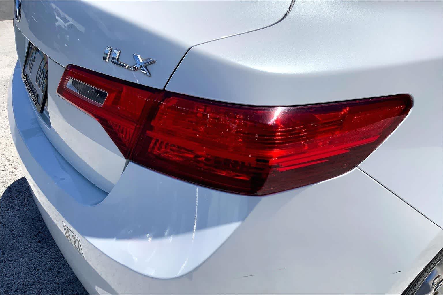 Thumbnail: 2014 Acura ILX - 32