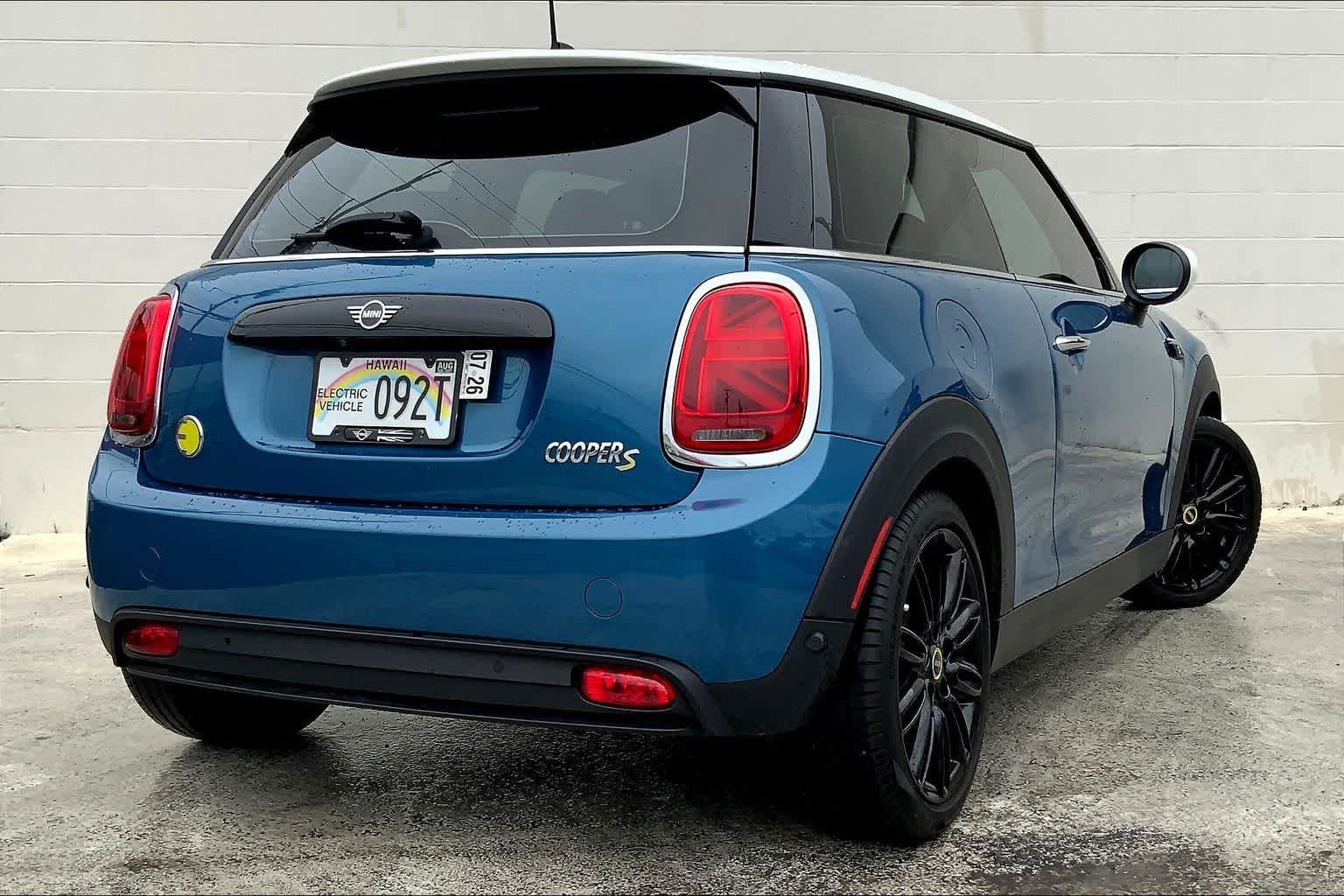 Thumbnail: 2024 MINI Cooper Hardtop - 21