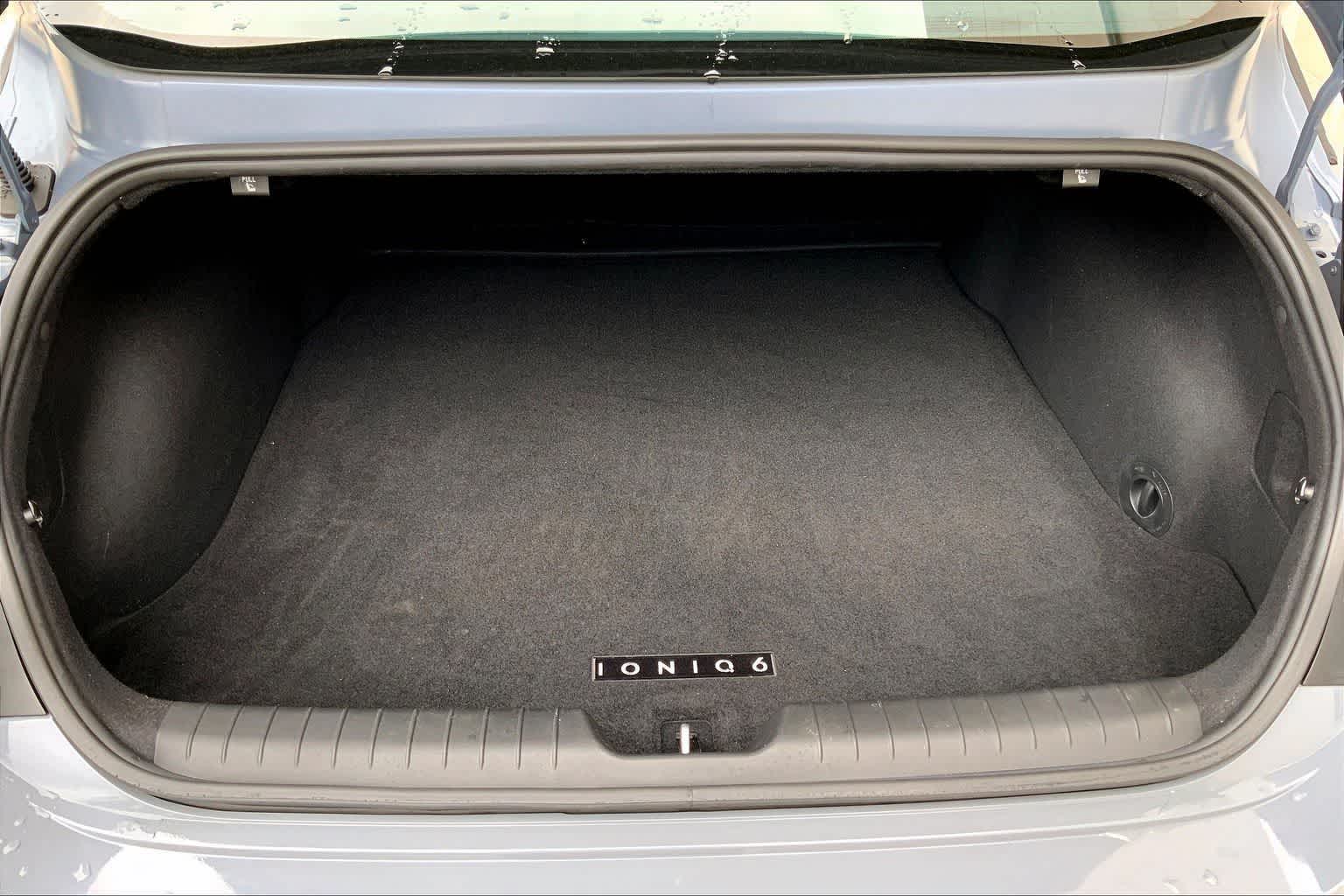 Thumbnail: 2023 Hyundai Ioniq 6 - 19