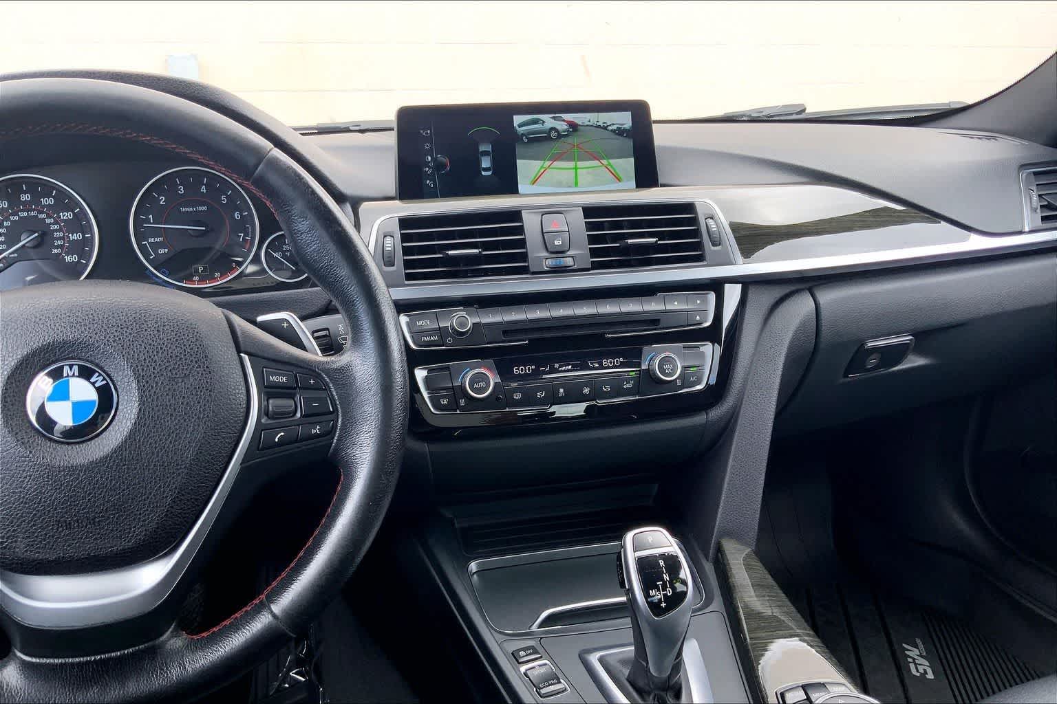 Thumbnail: 2017 BMW 3 Series - 15