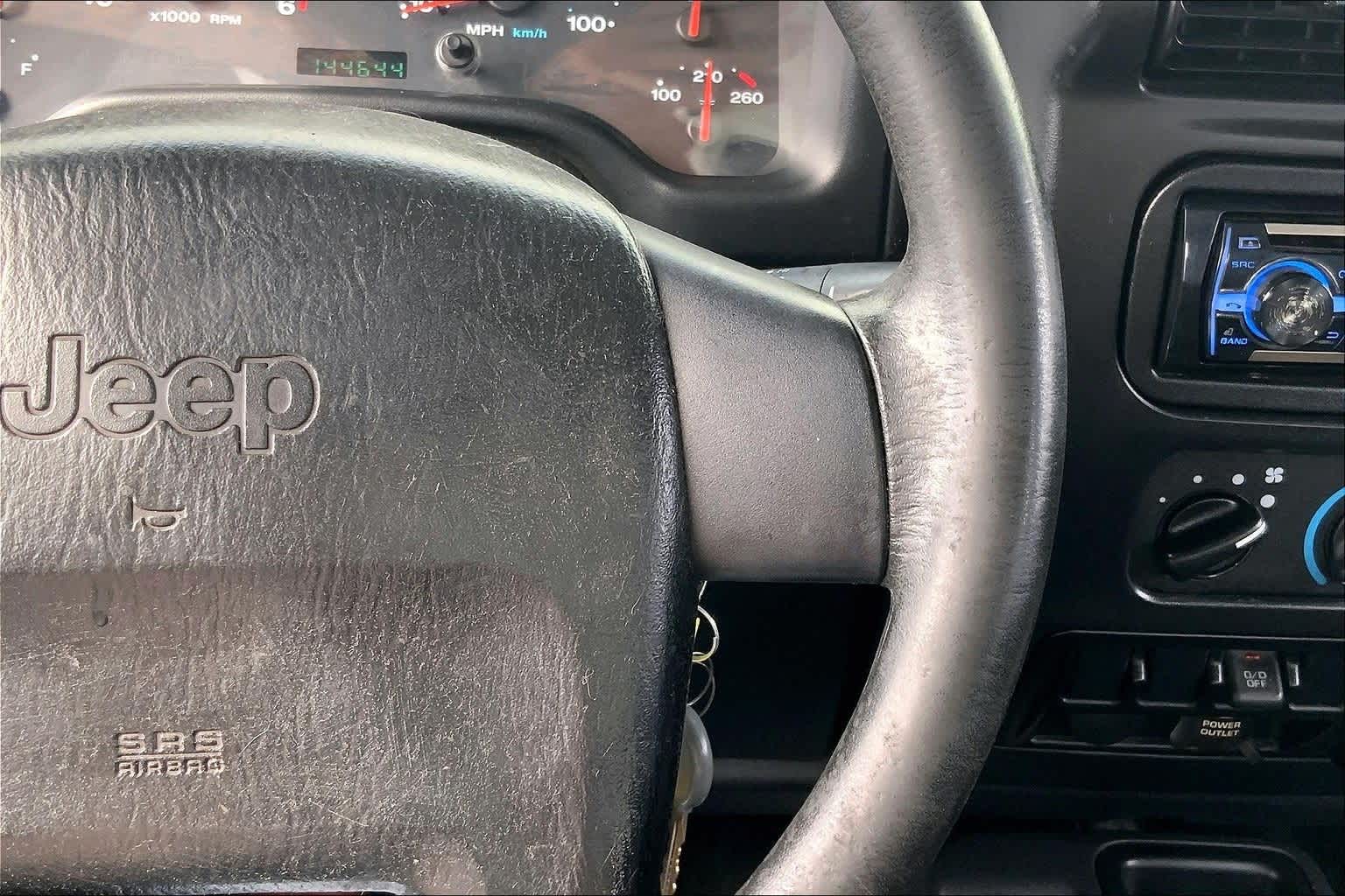 Thumbnail: 2004 Jeep Wrangler - 19