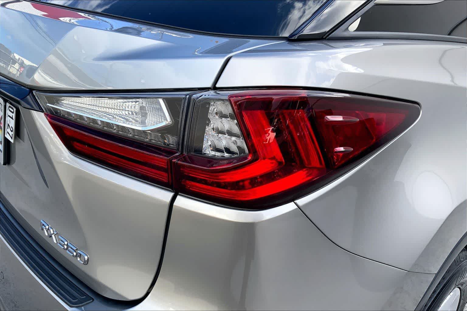 Thumbnail: 2017 Lexus RX - 31