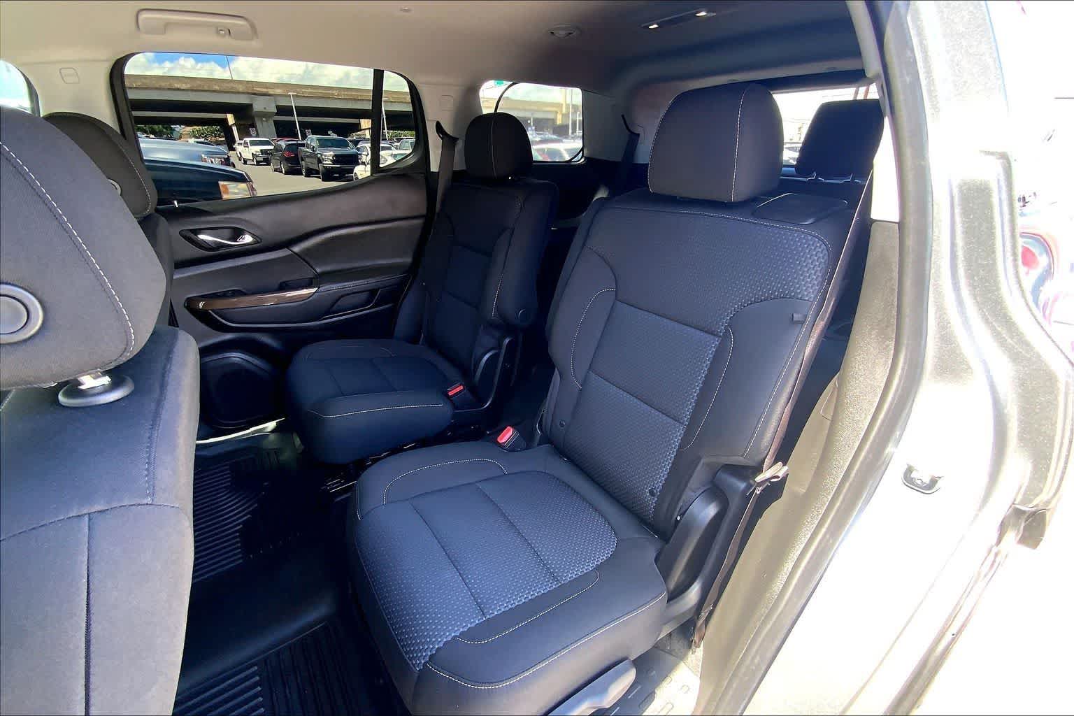 Thumbnail: 2023 GMC Acadia - 29
