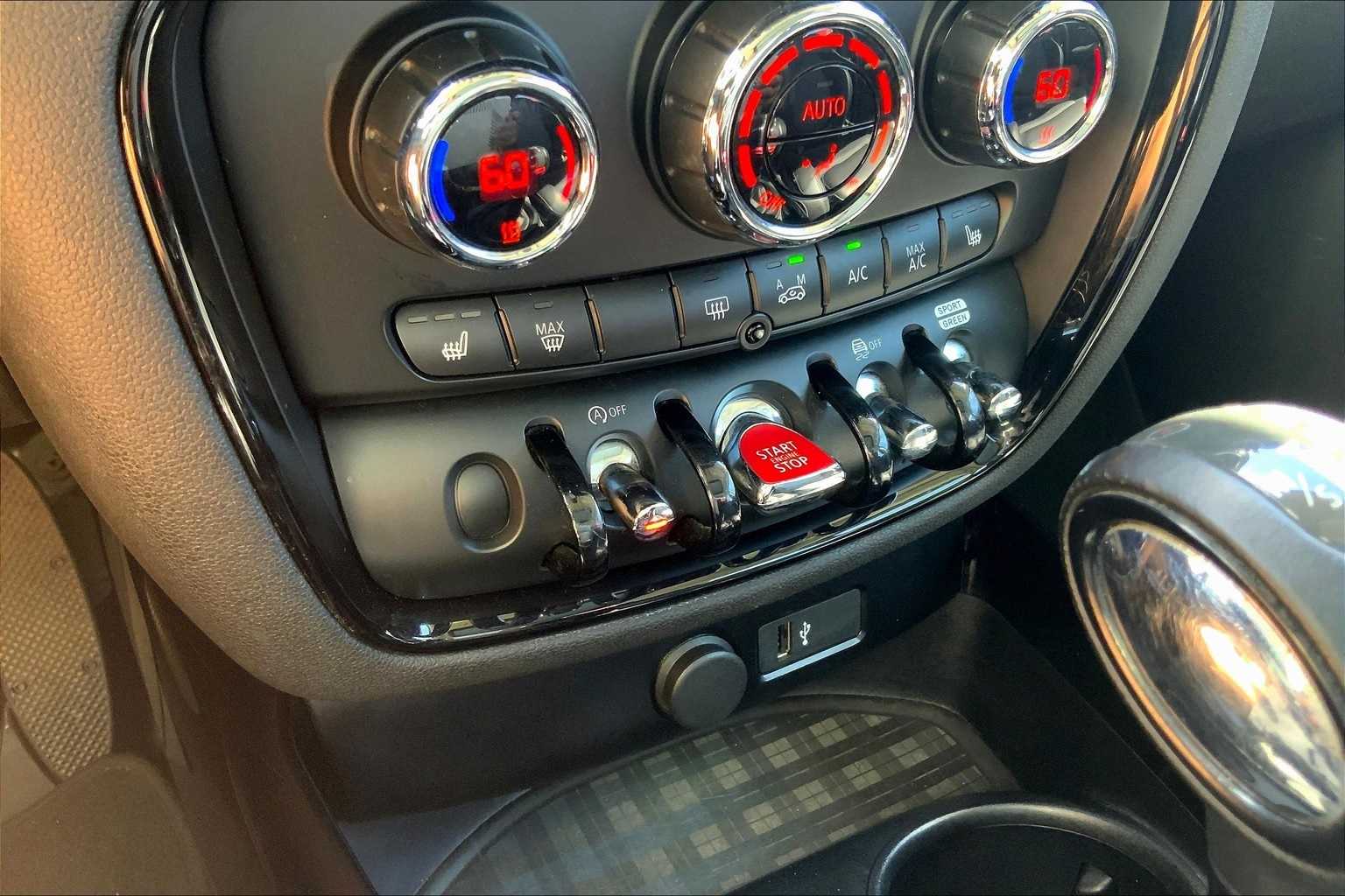 Thumbnail: 2019 MINI Cooper Clubman - 35