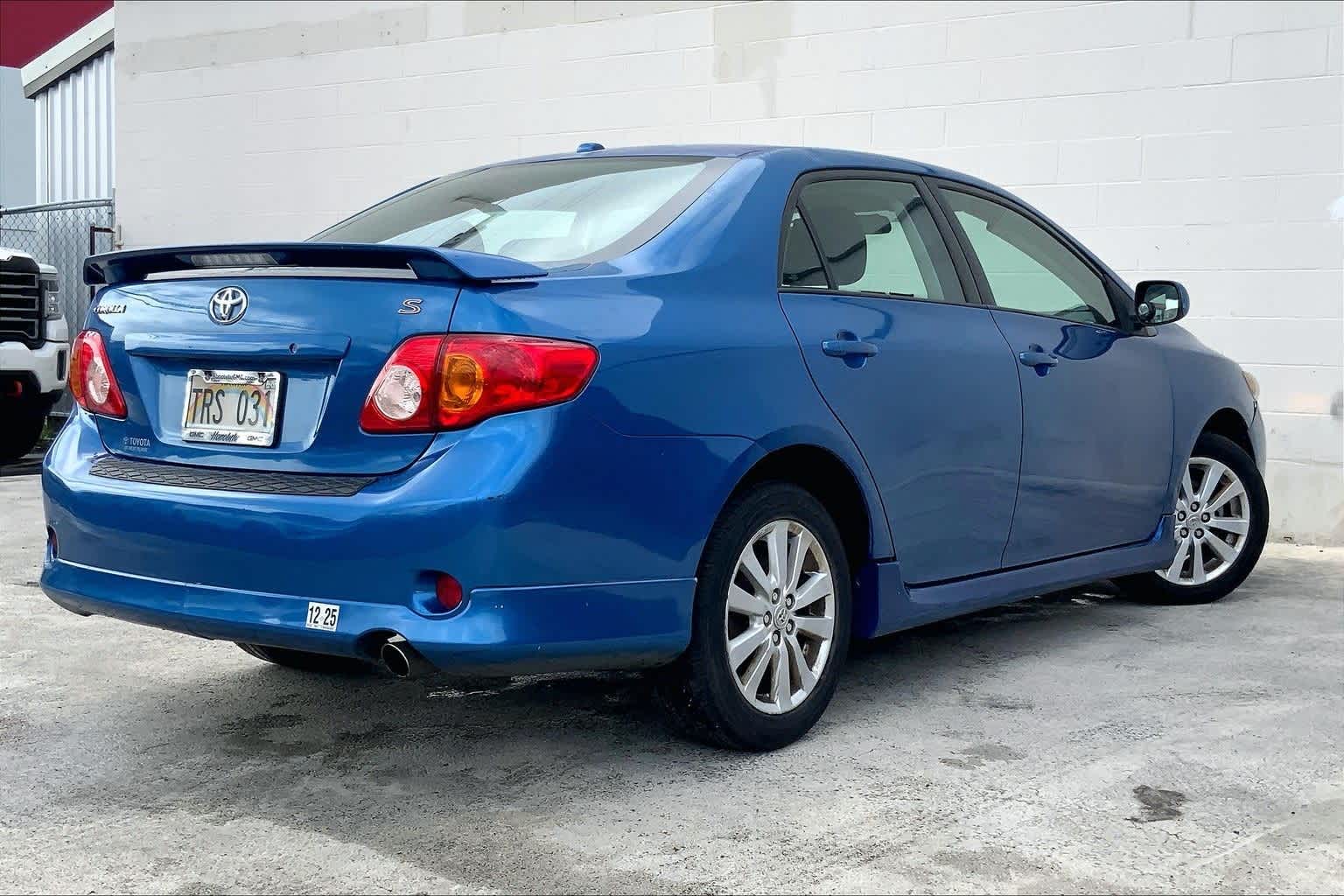 Thumbnail: 2010 Toyota Corolla - 22