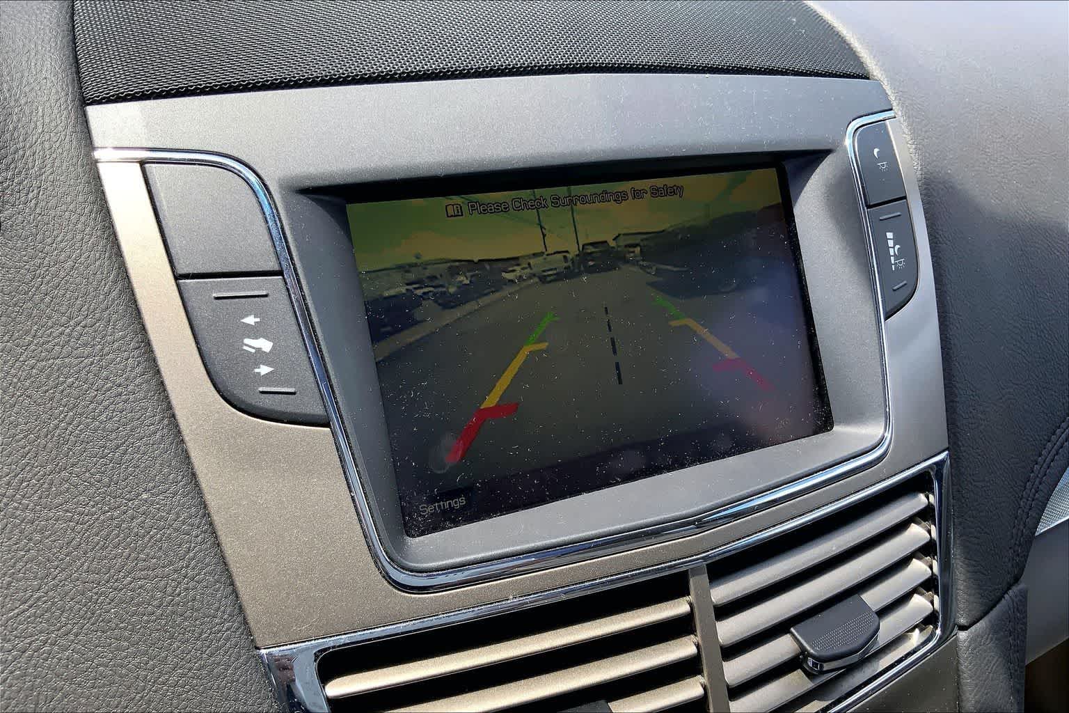 Thumbnail: 2010 Lincoln MKT - 26