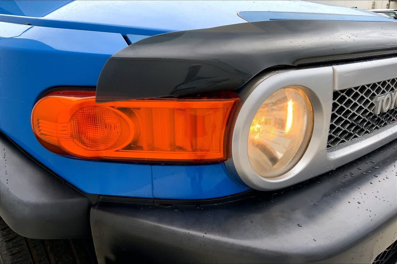 Thumbnail: 2007 Toyota FJ Cruiser - 29