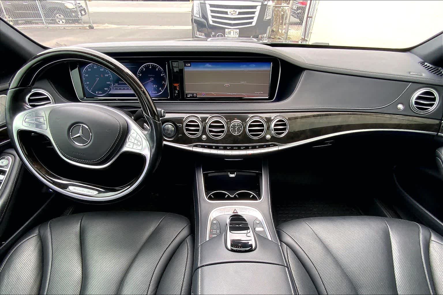Thumbnail: 2015 Mercedes-Benz S-Class - 11