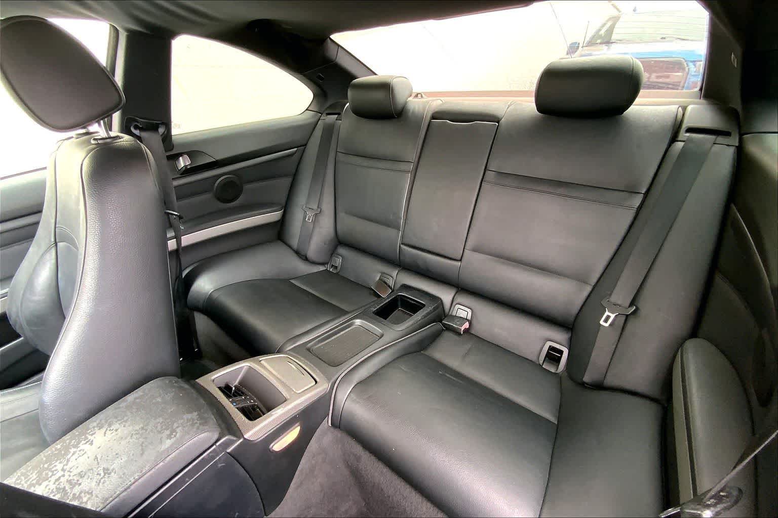 Thumbnail: 2011 BMW 3 Series - 27