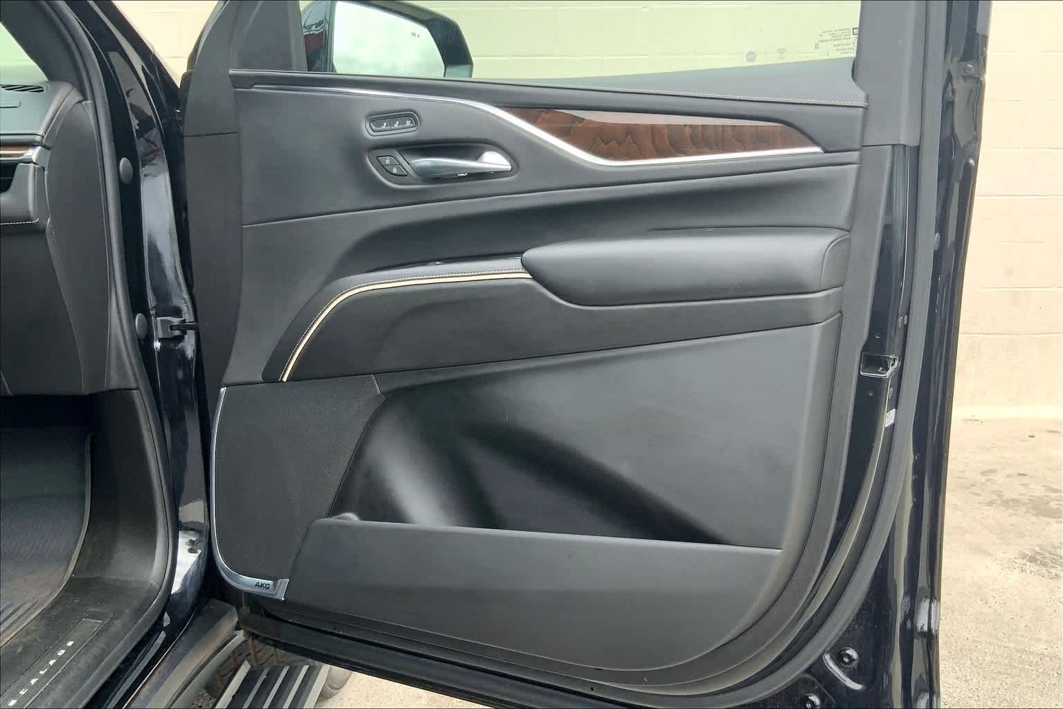 Thumbnail: 2021 Cadillac Escalade - 27