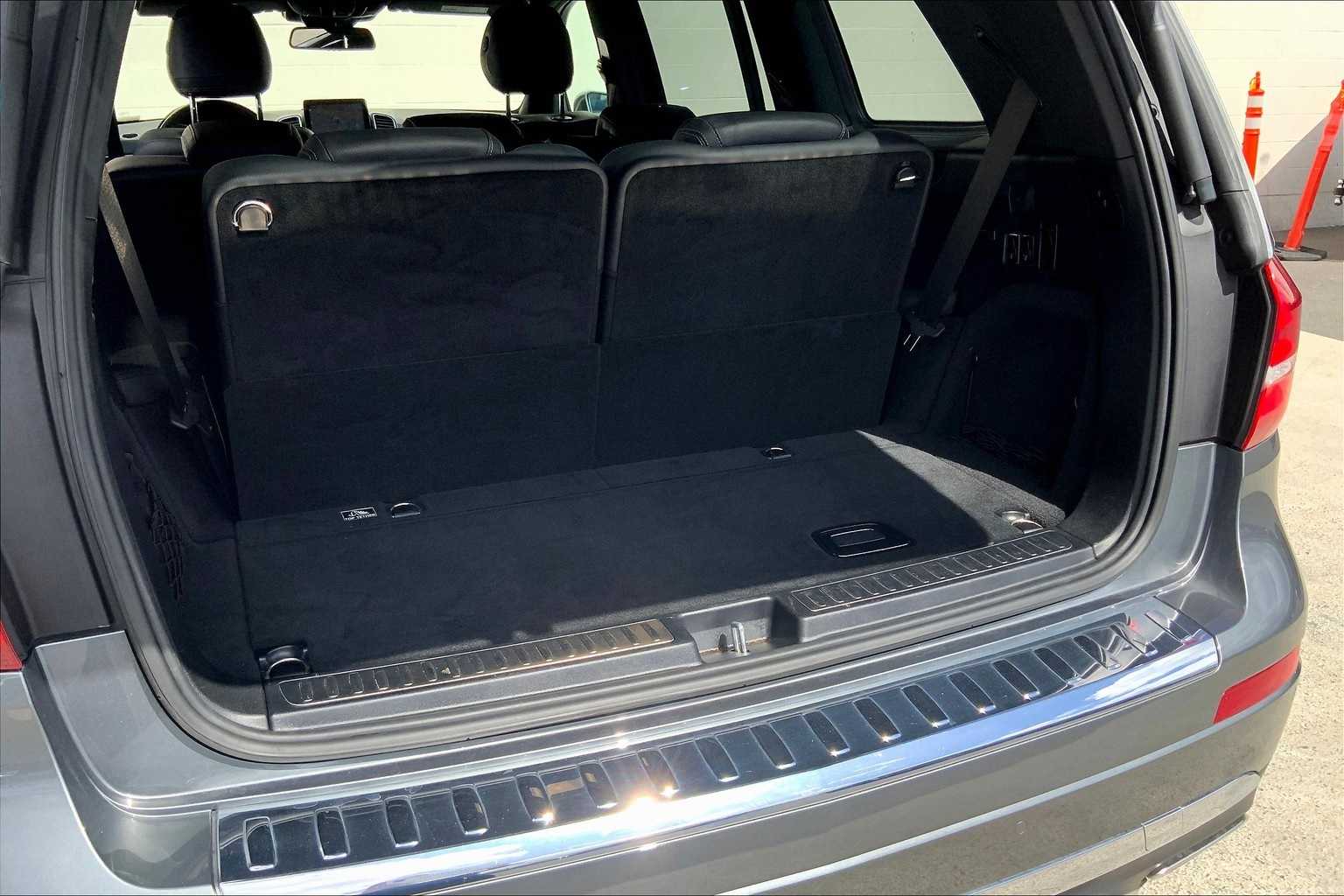 Thumbnail: 2019 Mercedes-Benz GLS - 19