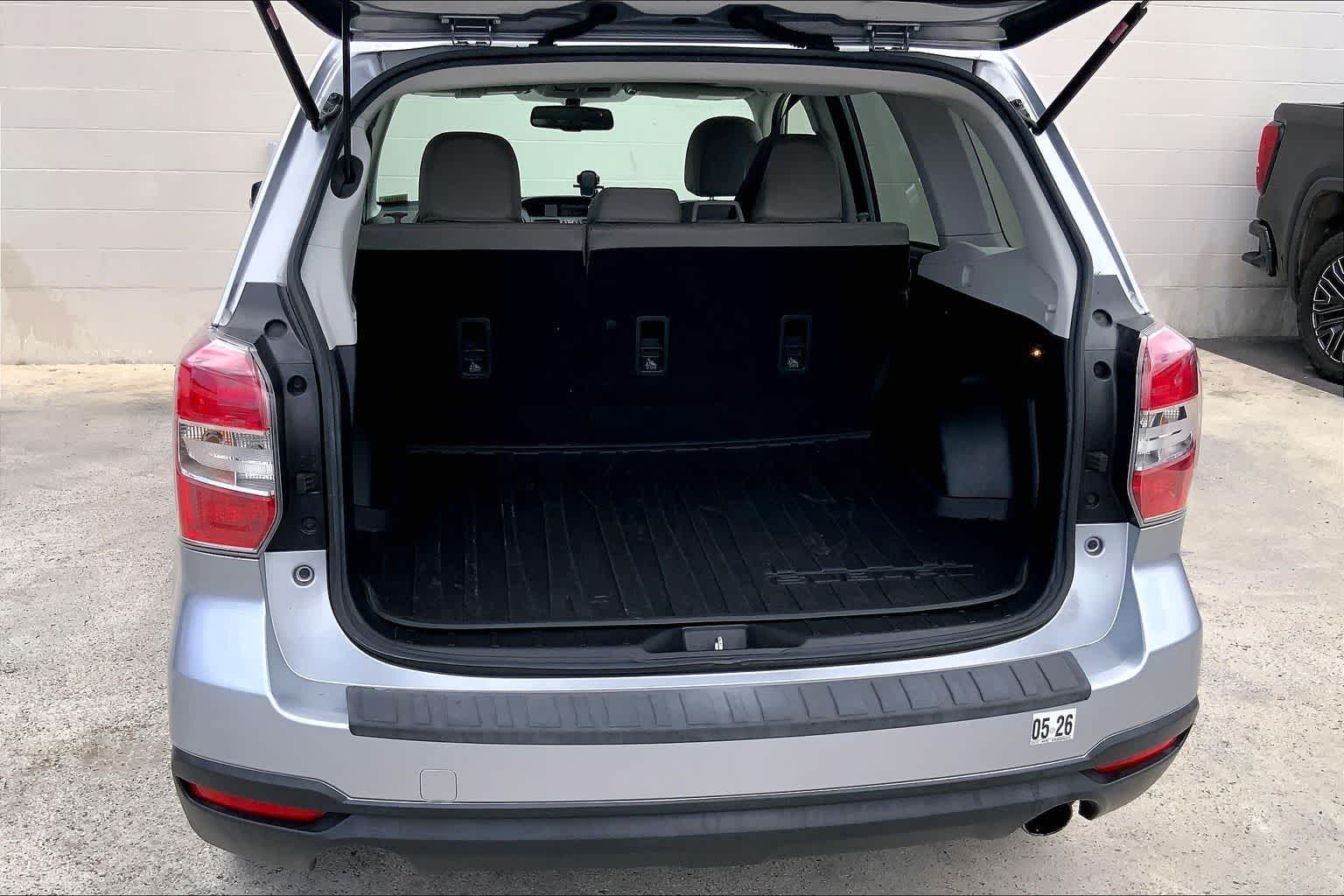 Thumbnail: 2015 Subaru Forester - 18