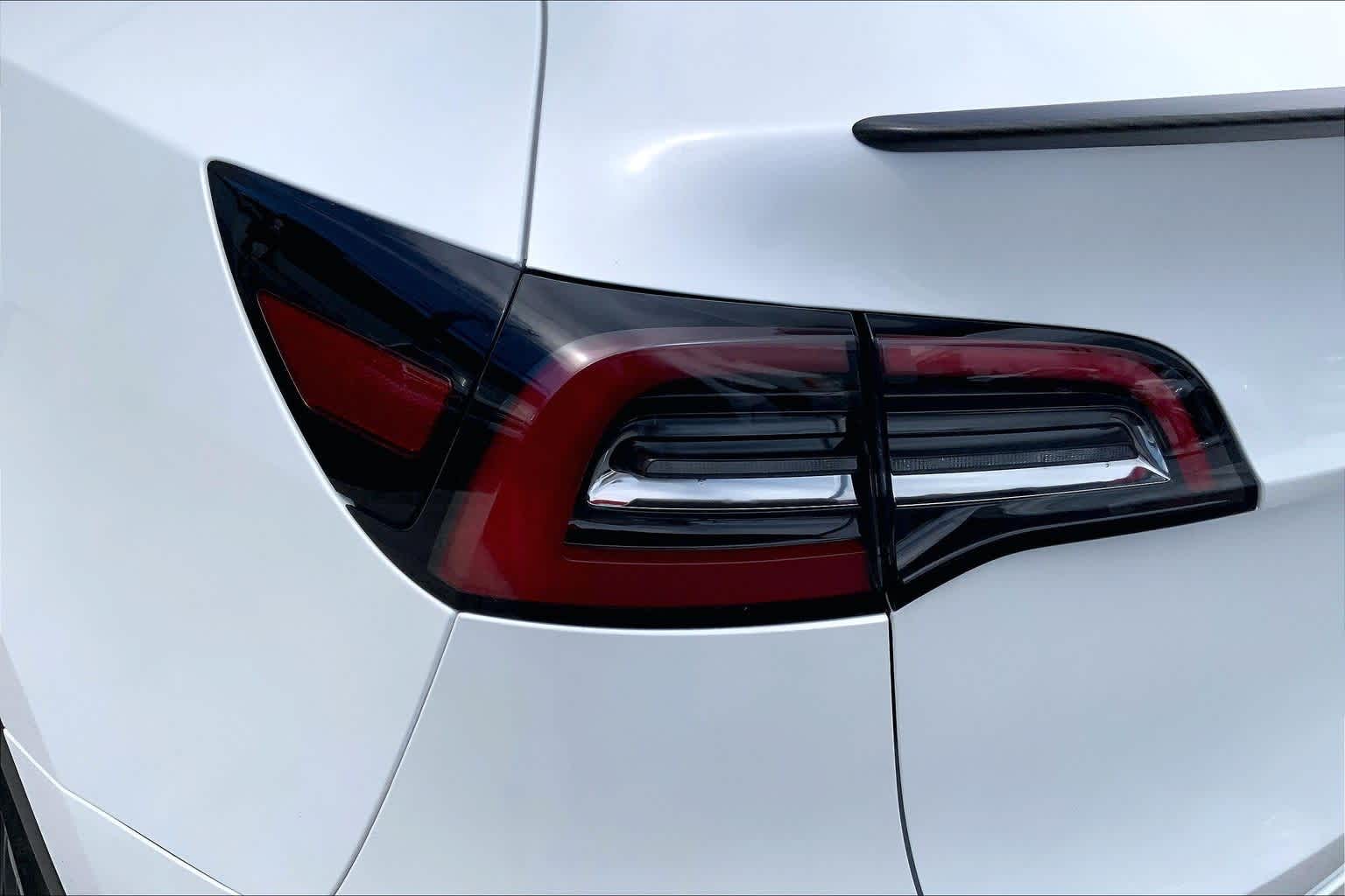 Thumbnail: 2022 Tesla Model Y - 33