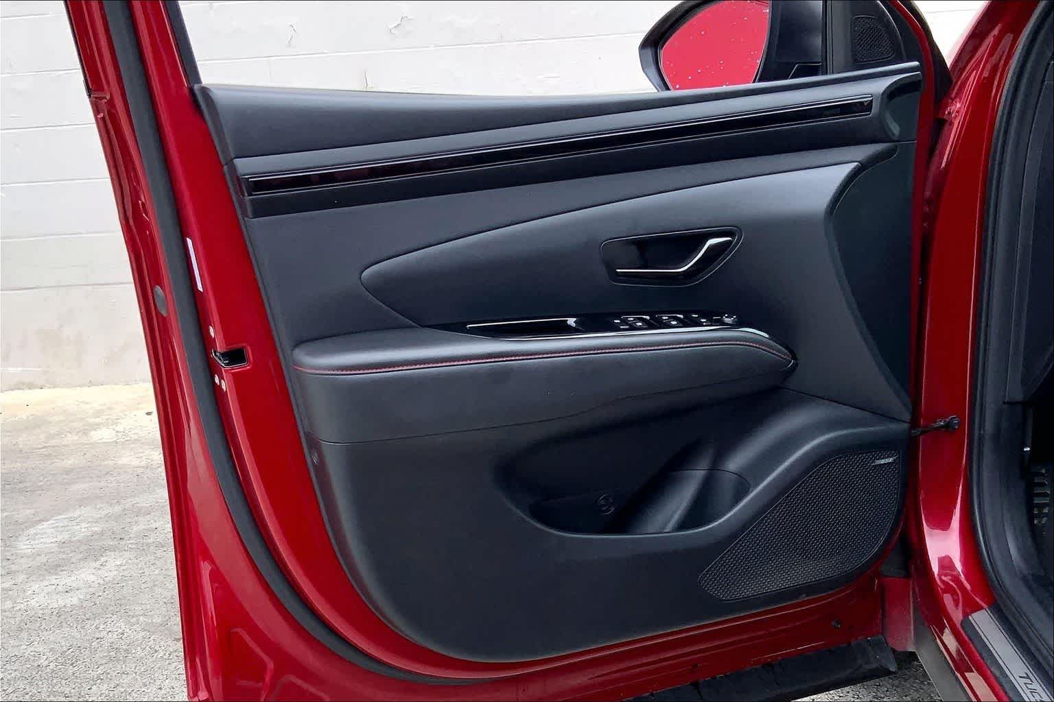 Thumbnail: 2023 Hyundai Tucson - 26