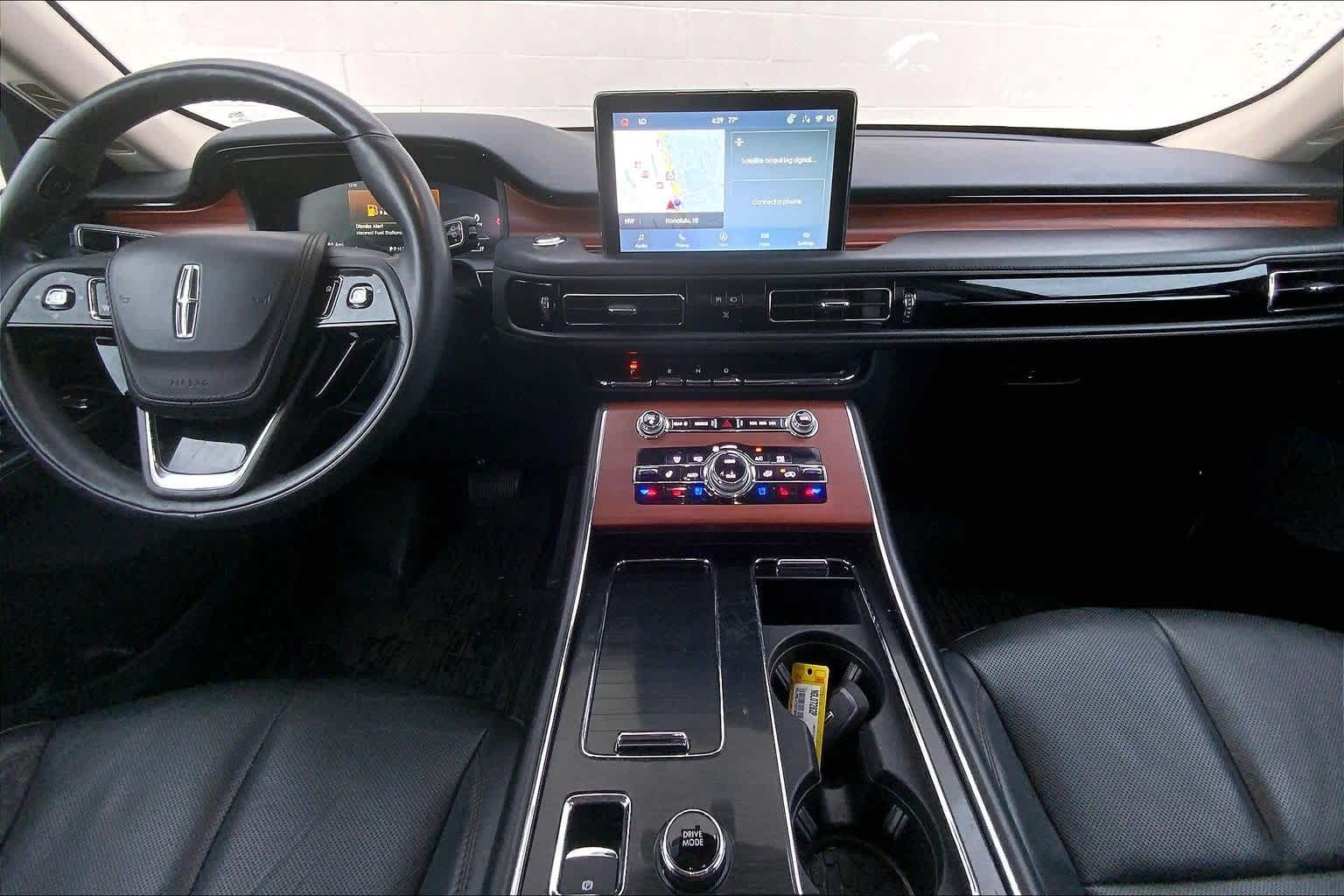 Thumbnail: 2022 Lincoln Aviator - 11