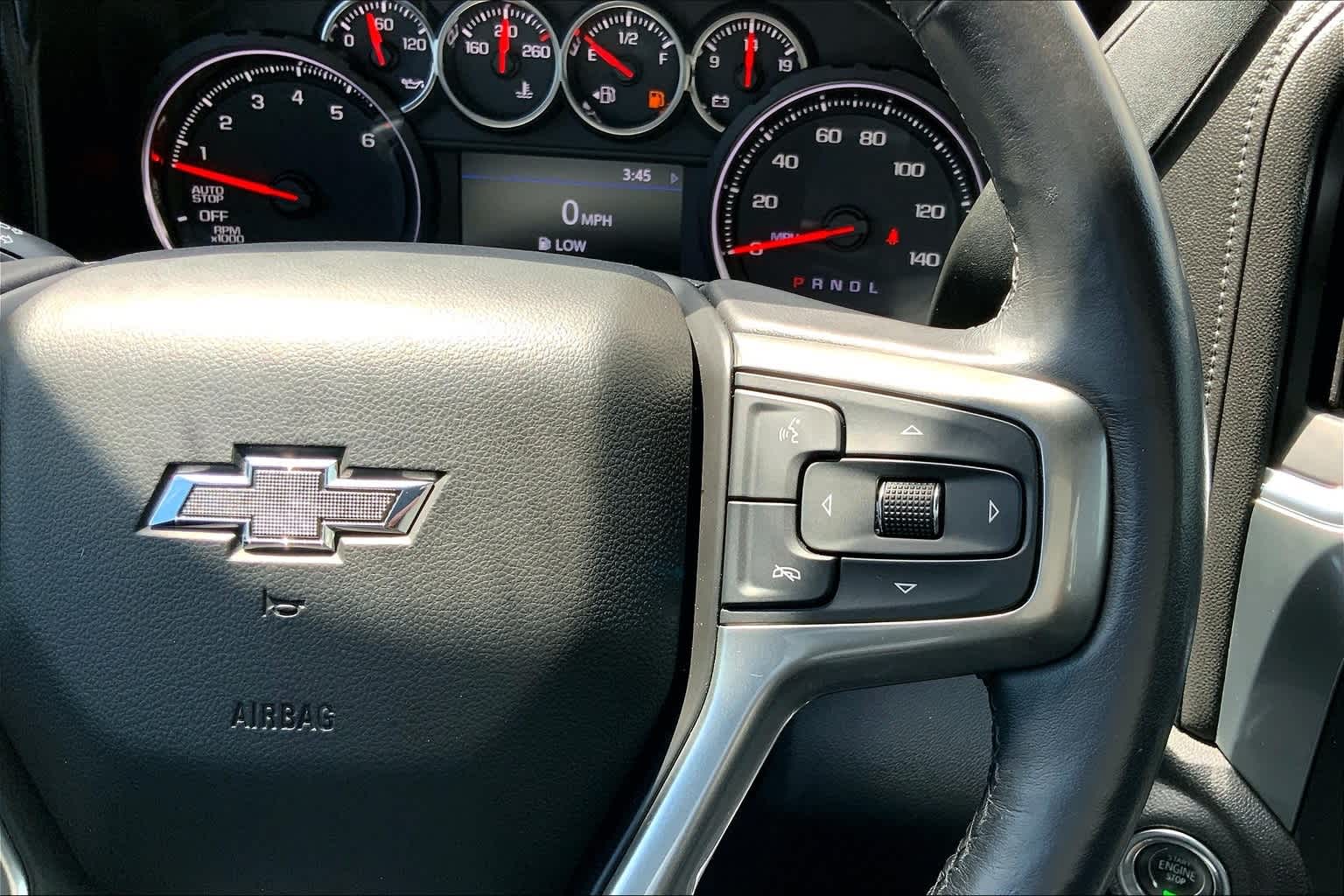 Thumbnail: 2019 Chevrolet Silverado 1500 - 22