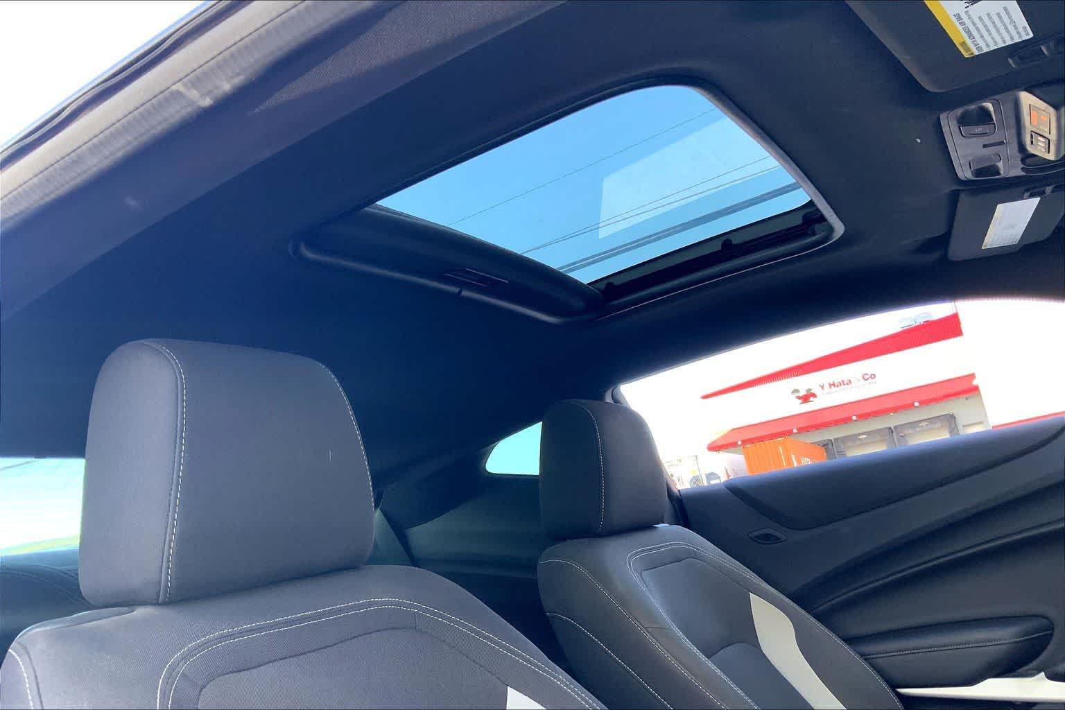 Thumbnail: 2022 Chevrolet Camaro - 29