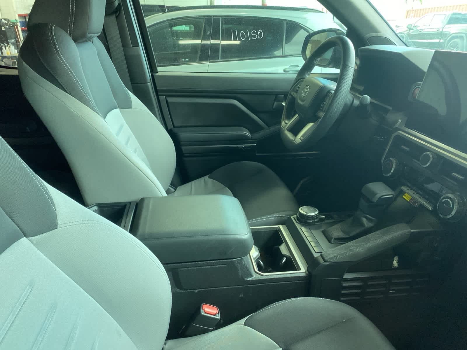 Thumbnail: 2024 Toyota Tacoma - 6