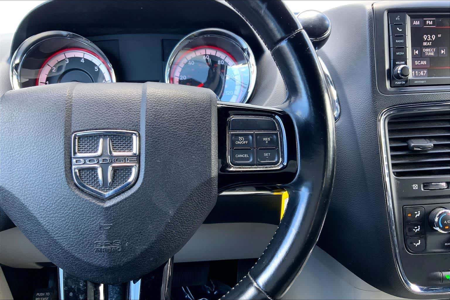 Thumbnail: 2019 Dodge Grand Caravan - 24