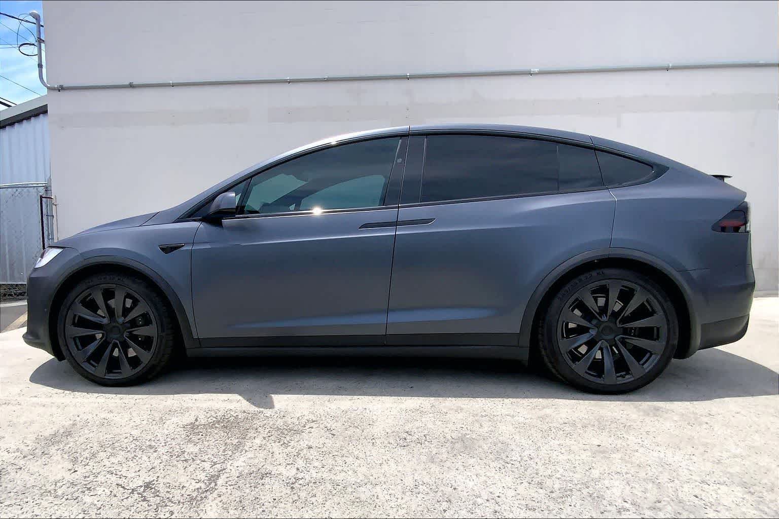 Thumbnail: 2022 Tesla Model X - 4