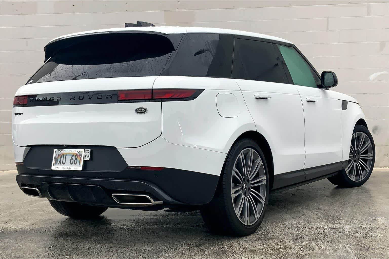 Thumbnail: 2023 Land Rover Range Rover Sport - 21