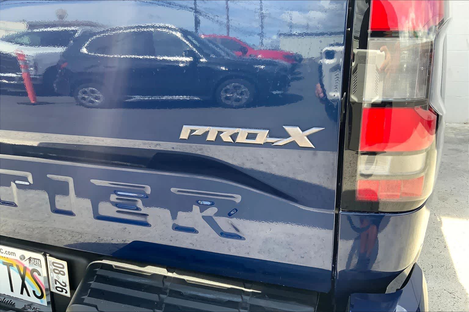 Thumbnail: 2022 Nissan Frontier - 8