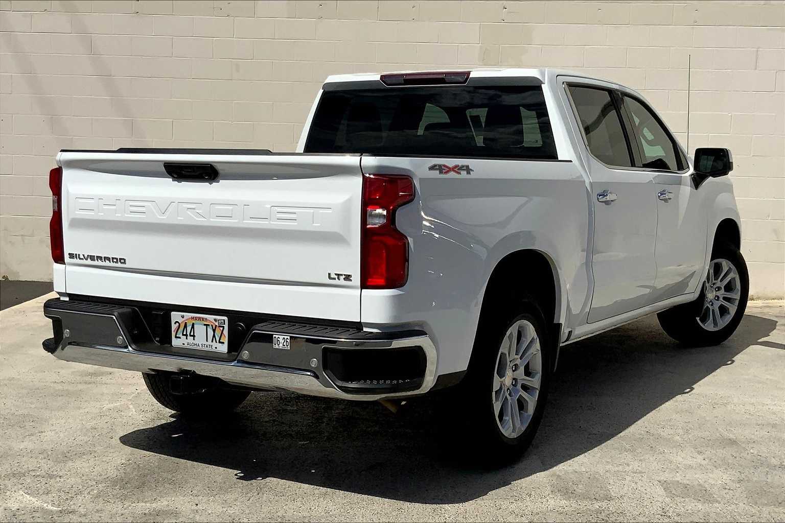 Thumbnail: 2023 Chevrolet Silverado 1500 - 23