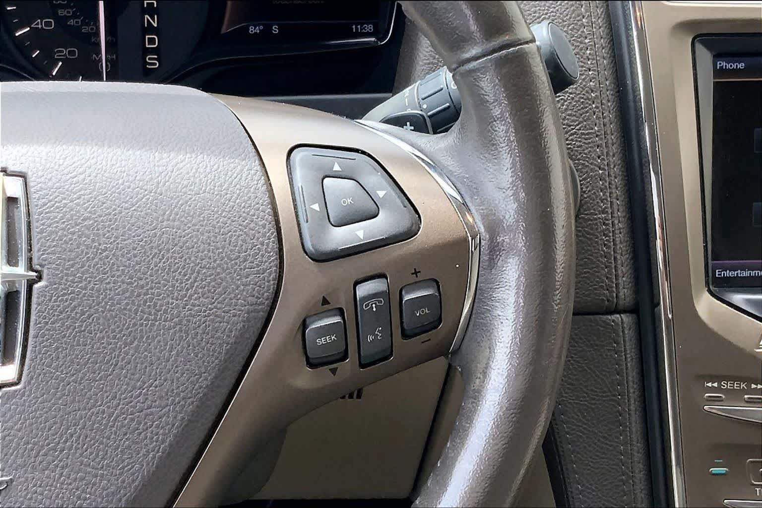 Thumbnail: 2014 Lincoln MKX - 25