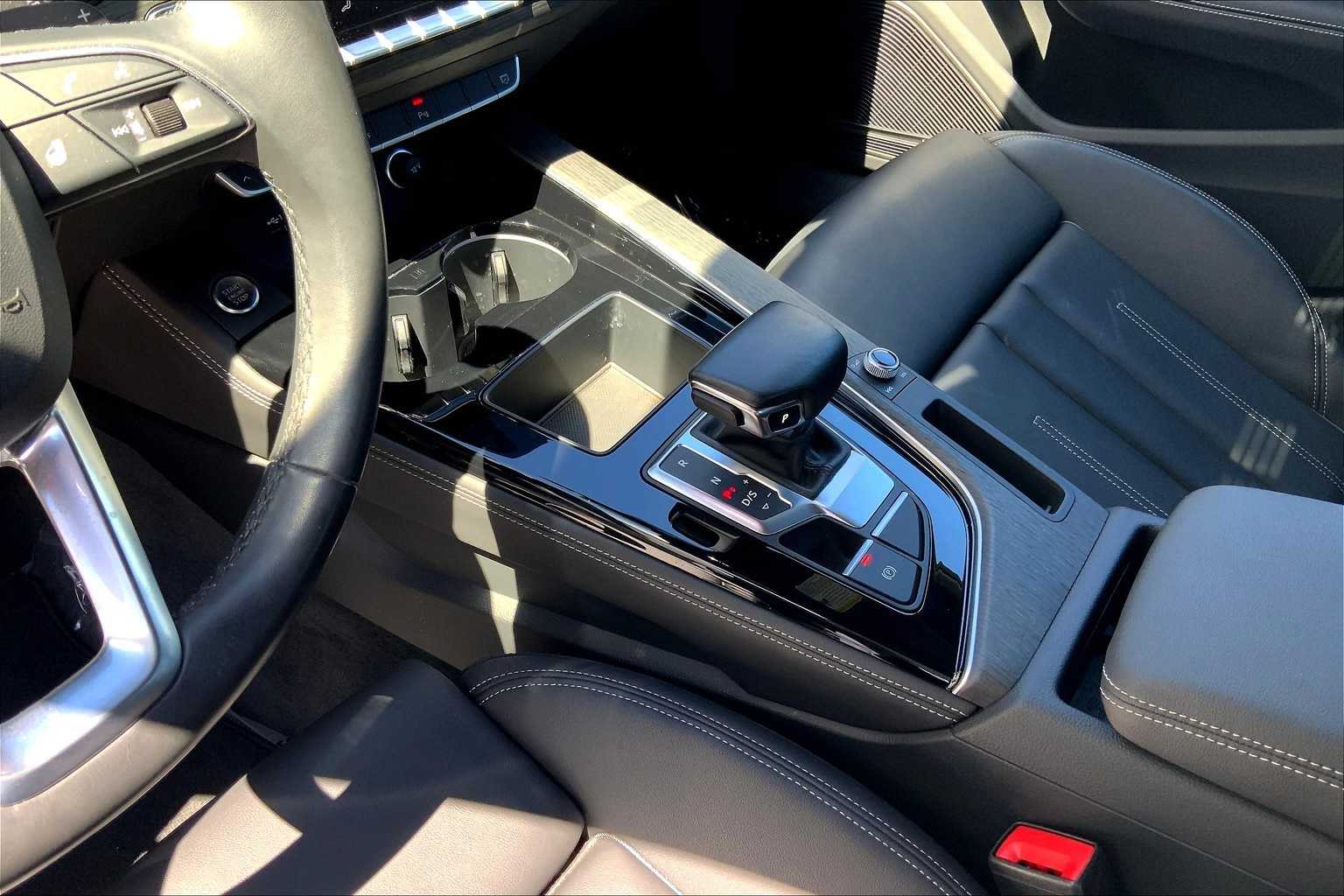 Thumbnail: 2023 Audi A4 - 17