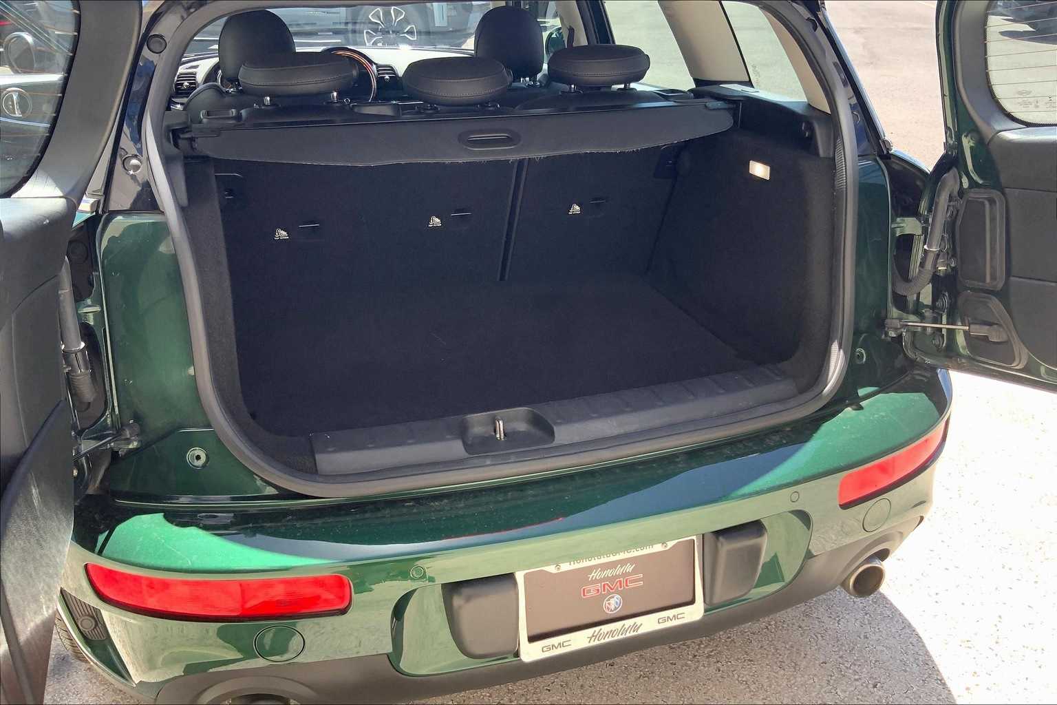 Thumbnail: 2019 MINI Cooper Clubman - 19