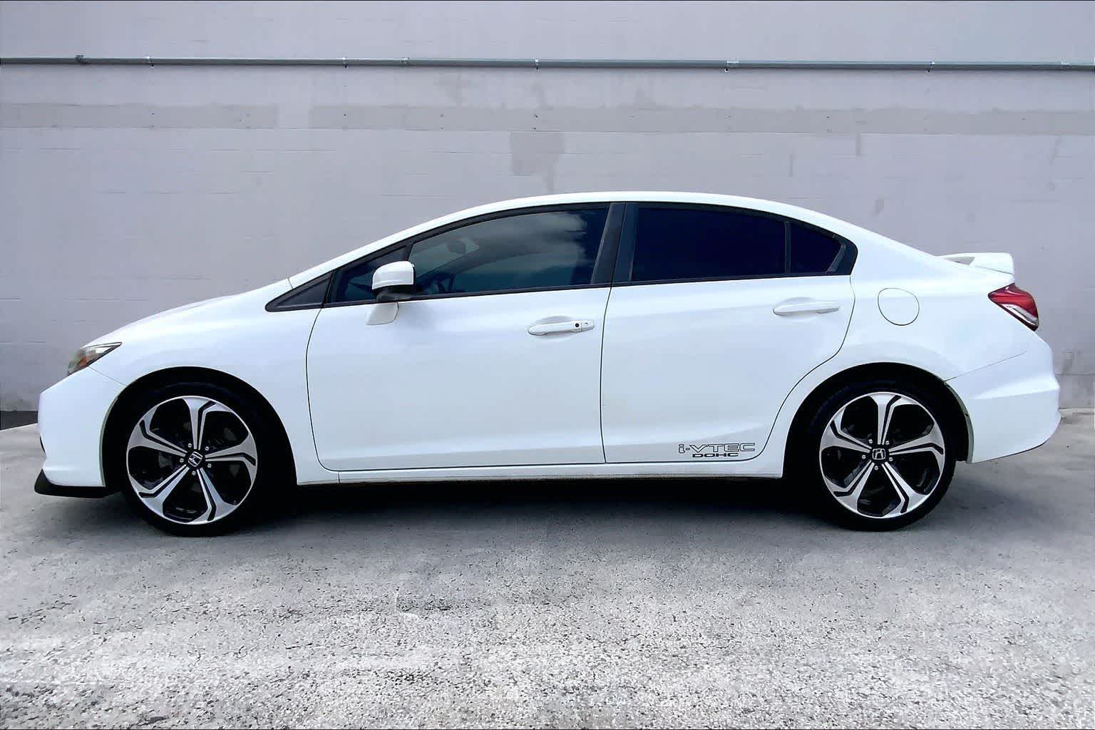 Thumbnail: 2015 Honda Civic - 3