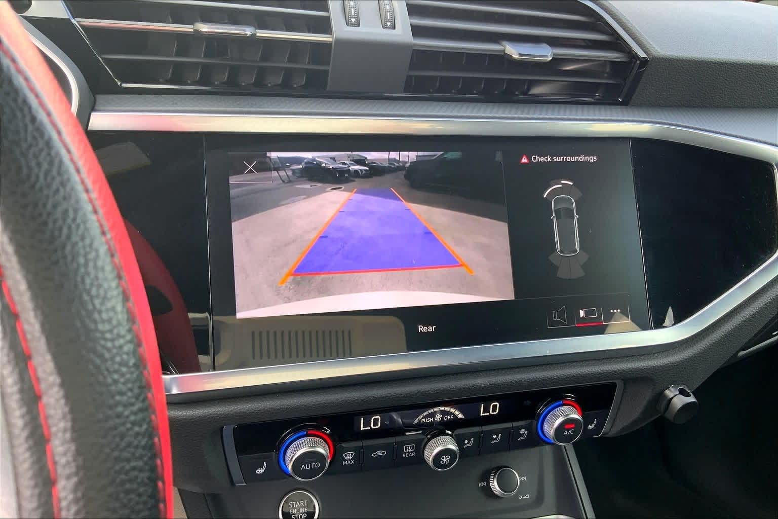 Thumbnail: 2023 Audi Q3 - 27