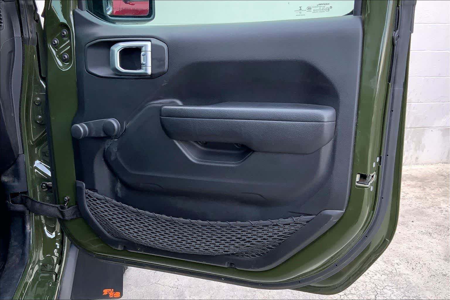 Thumbnail: 2022 Jeep Gladiator - 27
