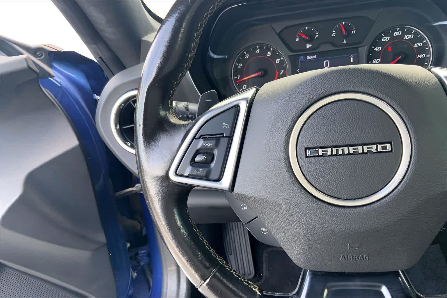 Thumbnail: 2019 Chevrolet Camaro - 23