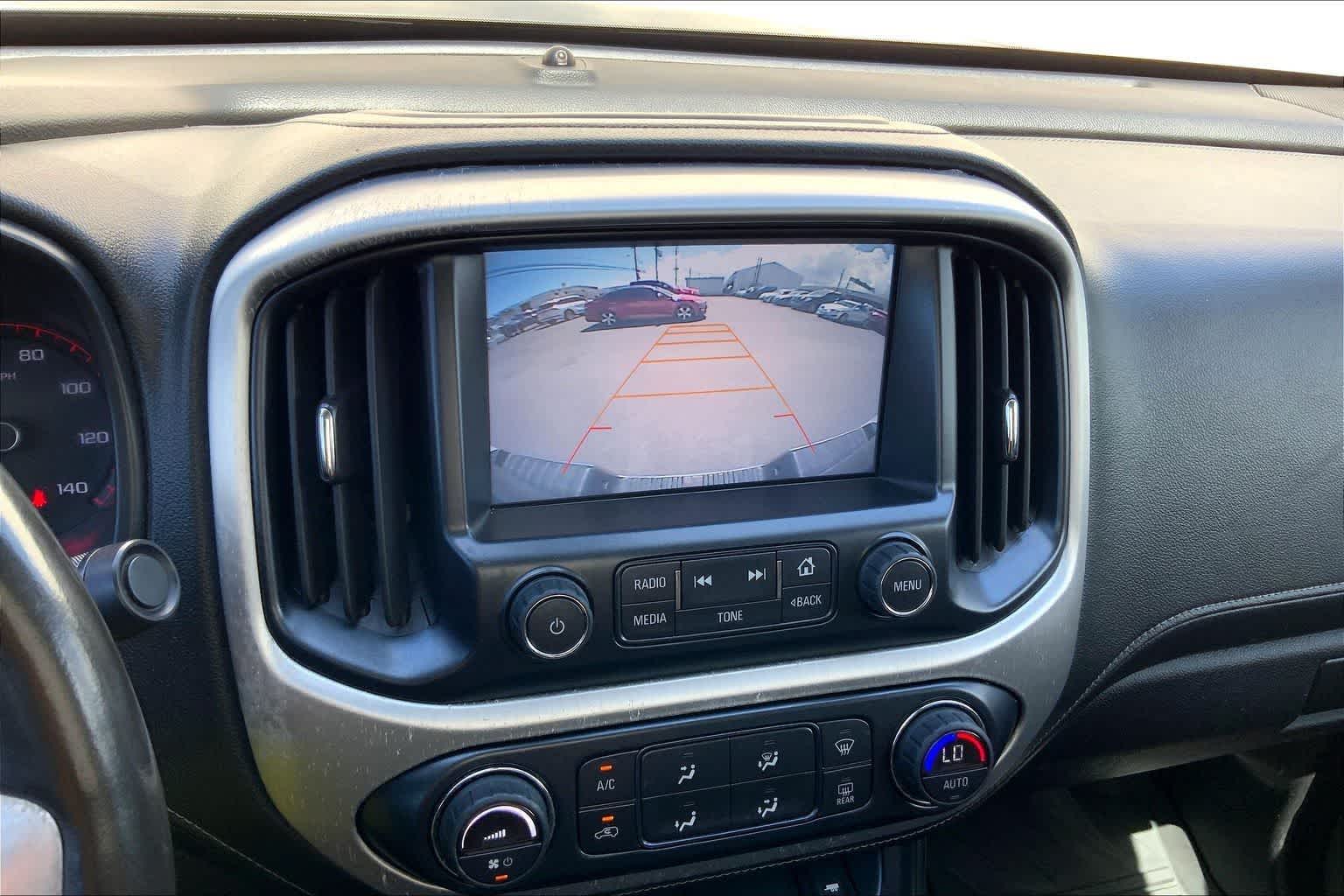 Thumbnail: 2016 GMC Canyon - 26