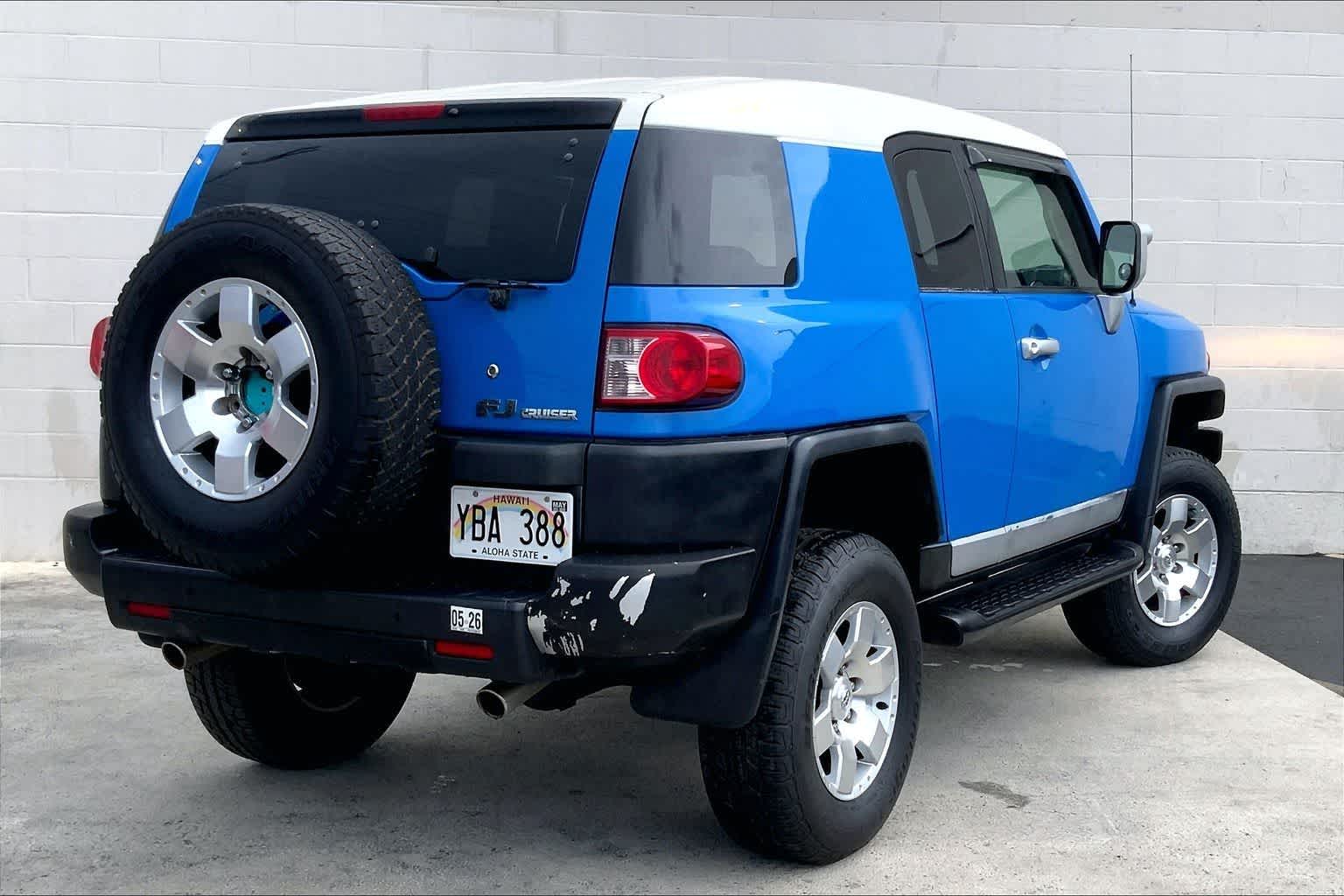 Thumbnail: 2007 Toyota FJ Cruiser - 21