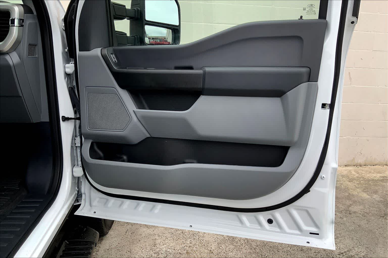 Thumbnail: 2024 Ford F-250 - 29