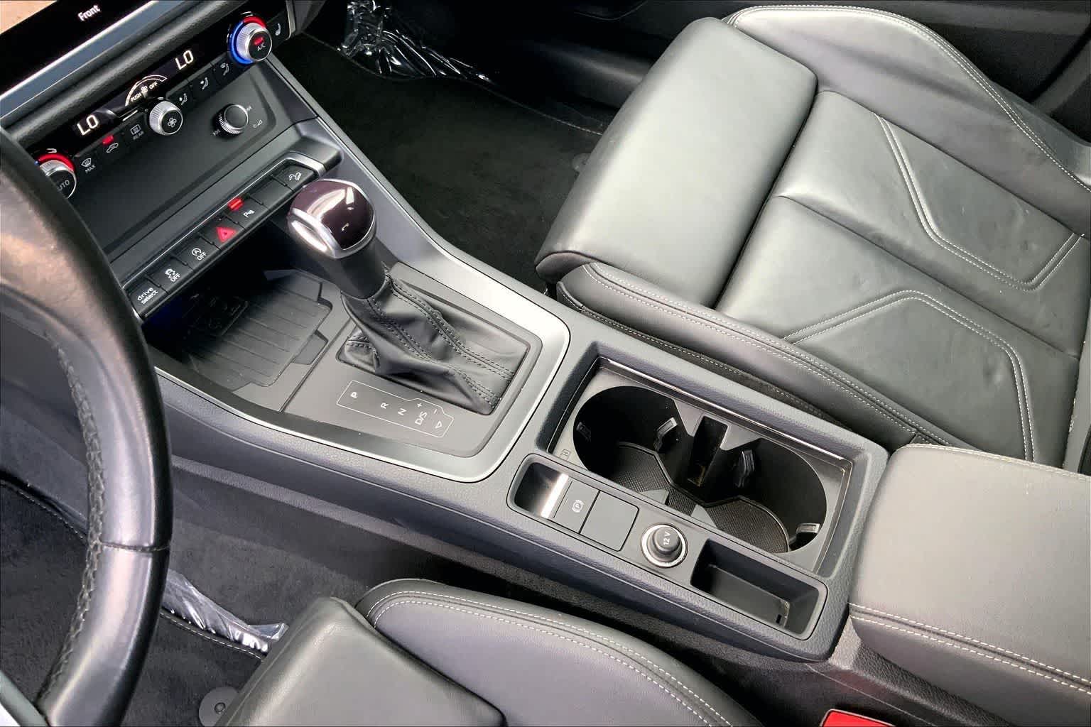 Thumbnail: 2024 Audi Q3 - 17